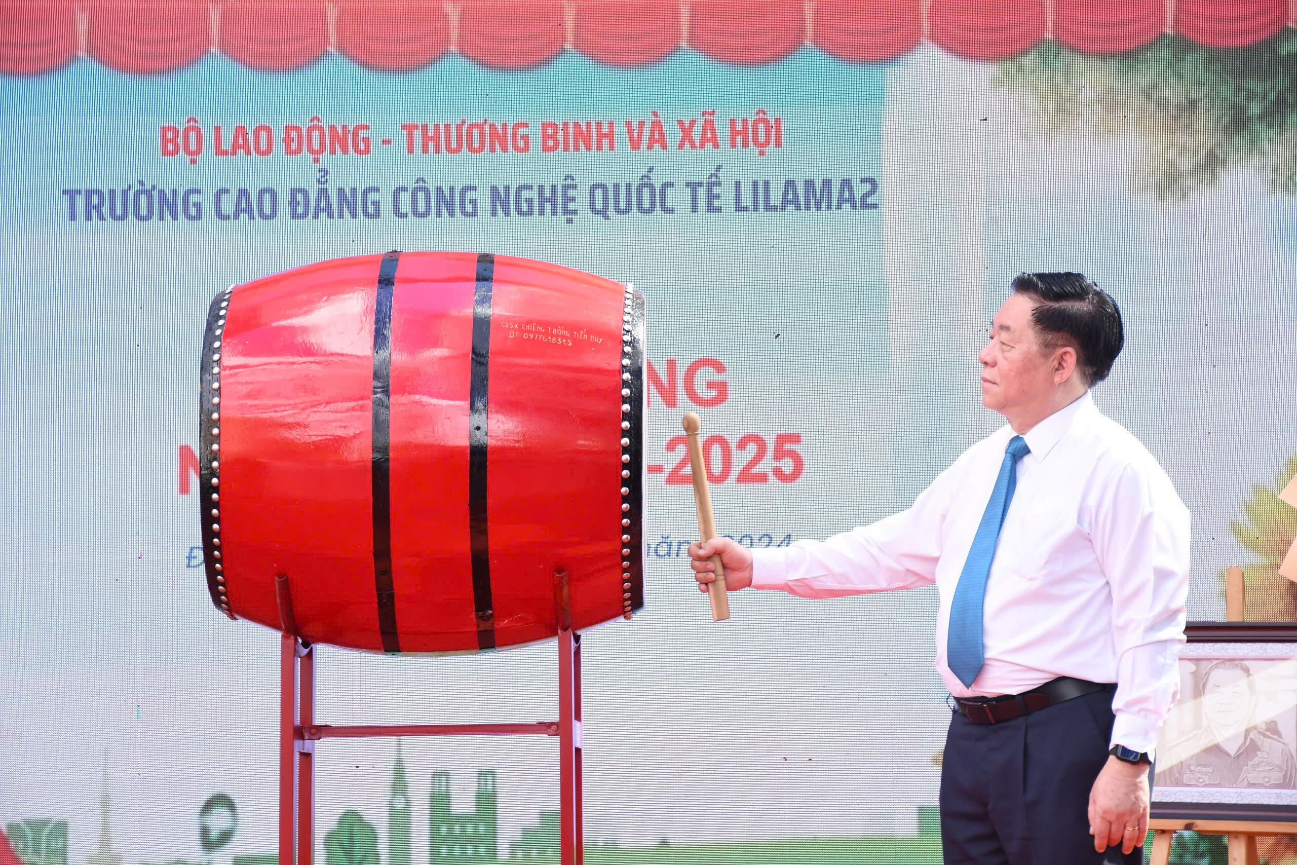 Trưởng Ban Tuy&ecirc;n gi&aacute;o Trung ương: Trường Lilama 2 tập trung đ&agrave;o tạo nh&acirc;n lực cho s&acirc;n bay Long Th&agrave;nh- Ảnh 4.