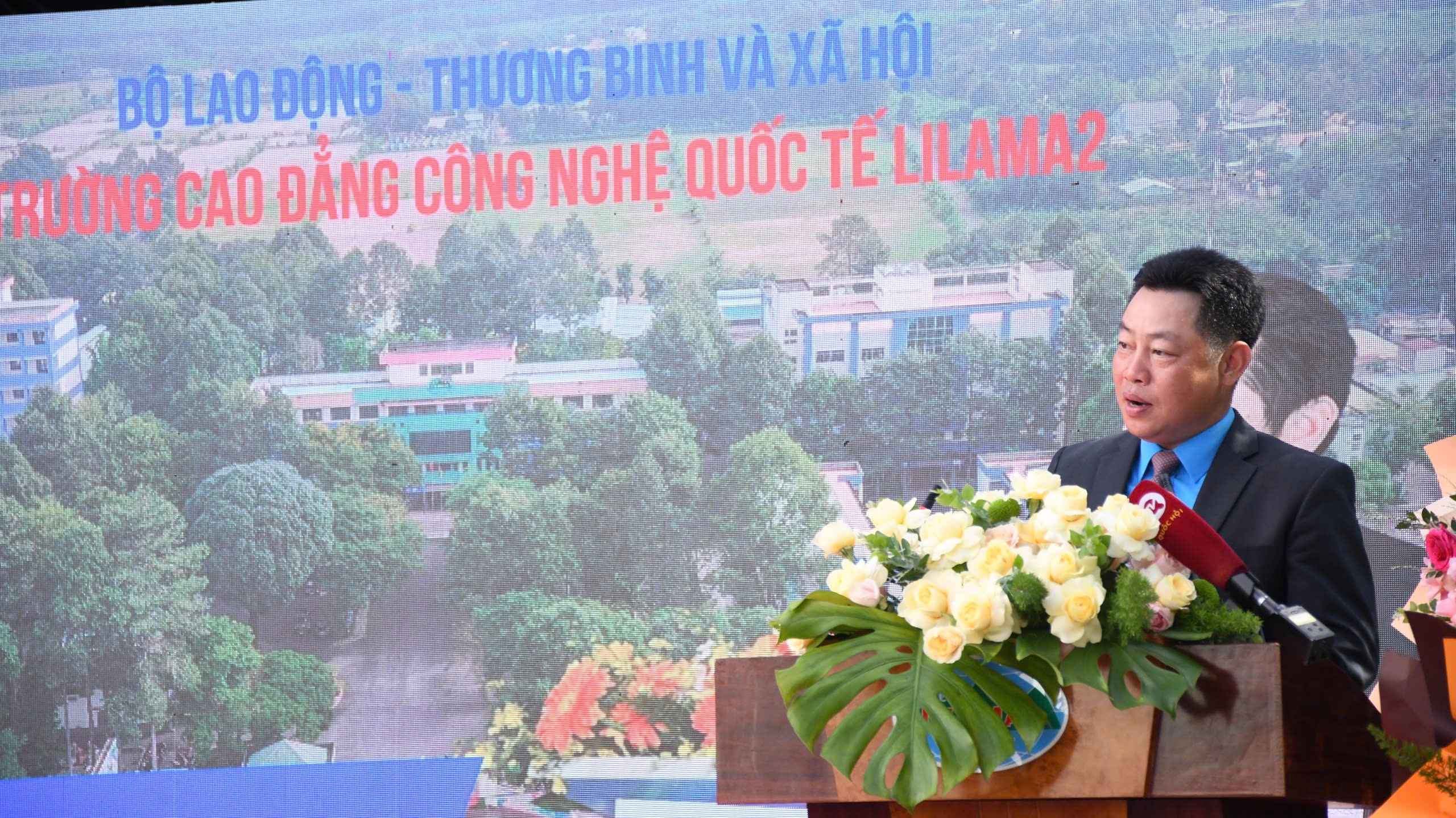 Trưởng Ban Tuy&ecirc;n gi&aacute;o Trung ương: Trường Lilama 2 tập trung đ&agrave;o tạo nh&acirc;n lực cho s&acirc;n bay Long Th&agrave;nh- Ảnh 3.