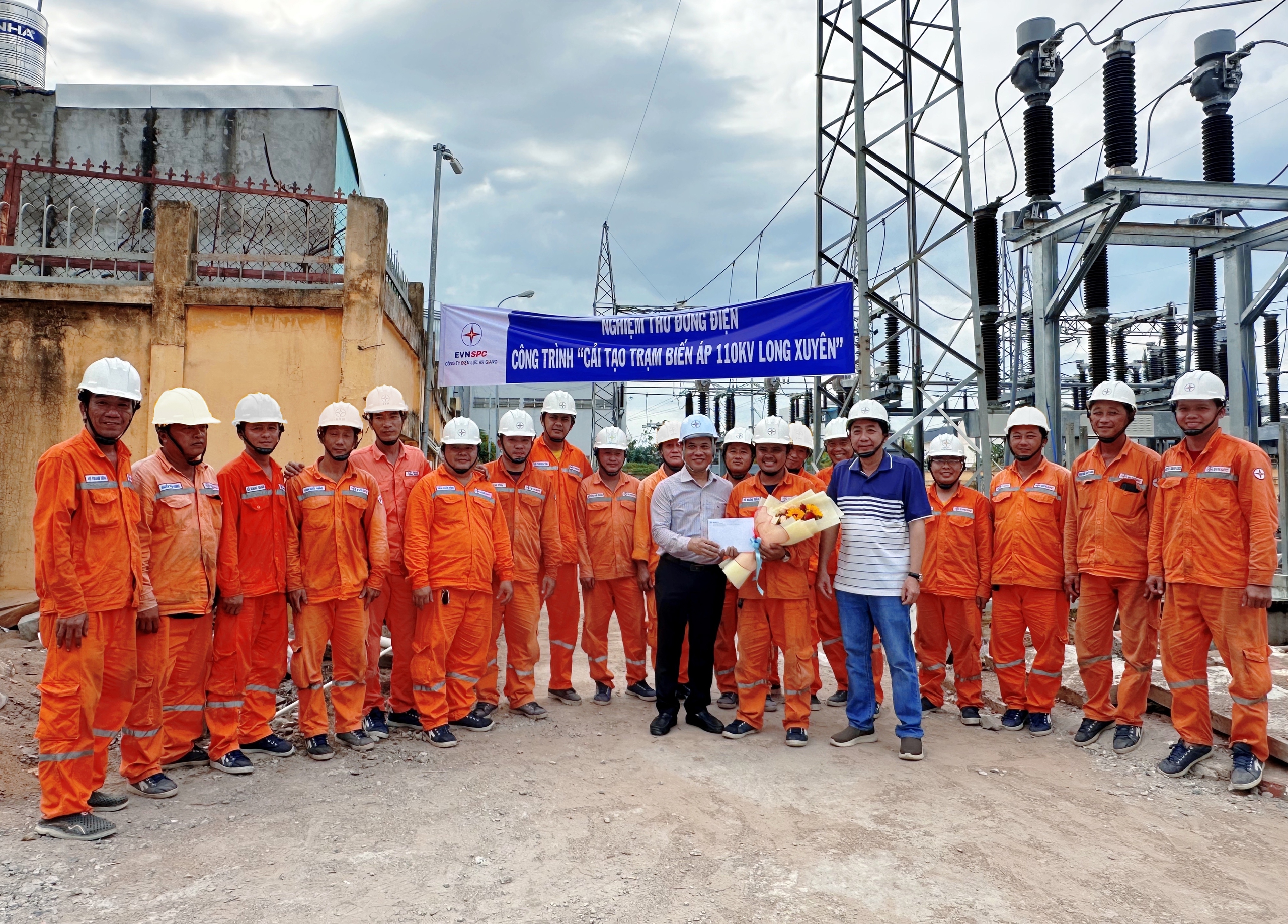 EVNSPC đ&oacute;ng điện, đưa v&agrave;o vận h&agrave;nh loạt c&ocirc;ng tr&igrave;nh trọng điểm- Ảnh 7.