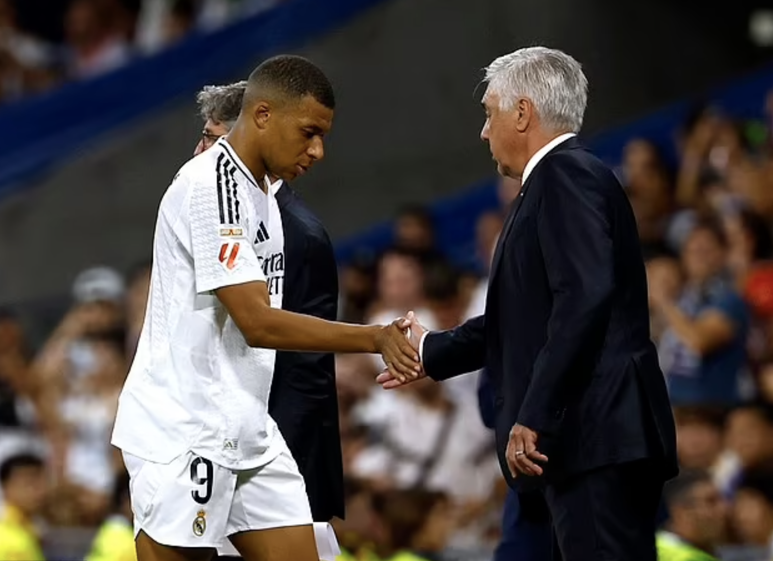 Giải m&atilde; trận thua thảm của Real Madrid trước AC Milan, nhiều sao c&ograve;n tệ hơn Mbappe - Ảnh 5.