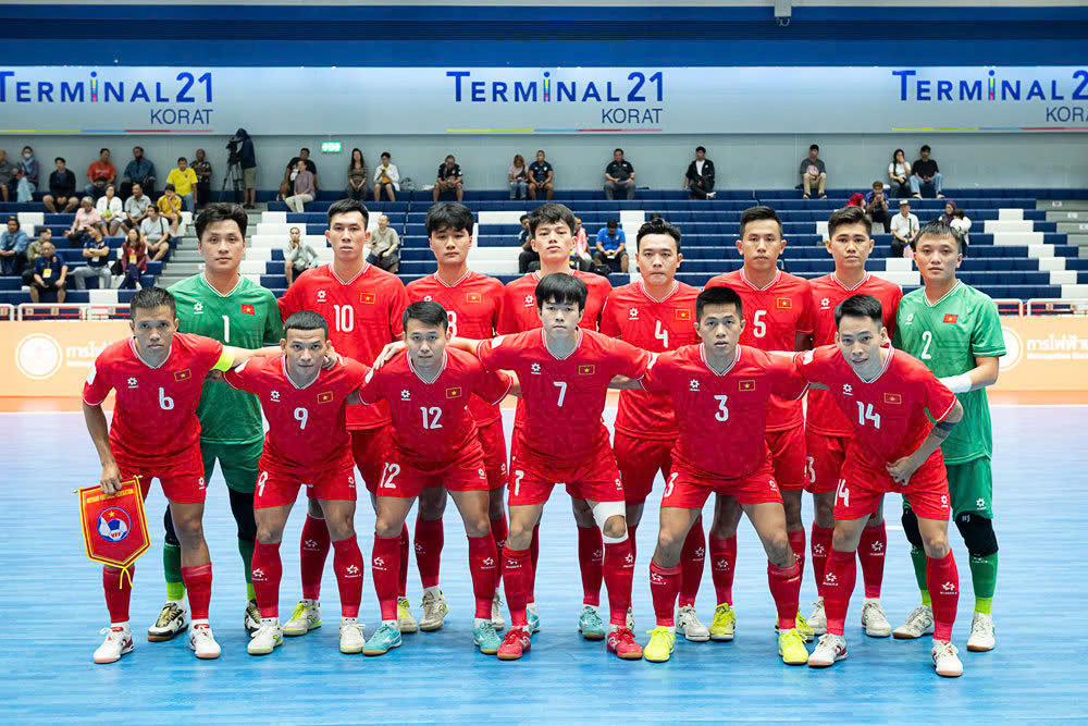 Tuyển Futsal Việt Nam trẻ hóa mạnh mẽ với nhiều cầu thủ sinh sau năm 2000. Ảnh: VFF
