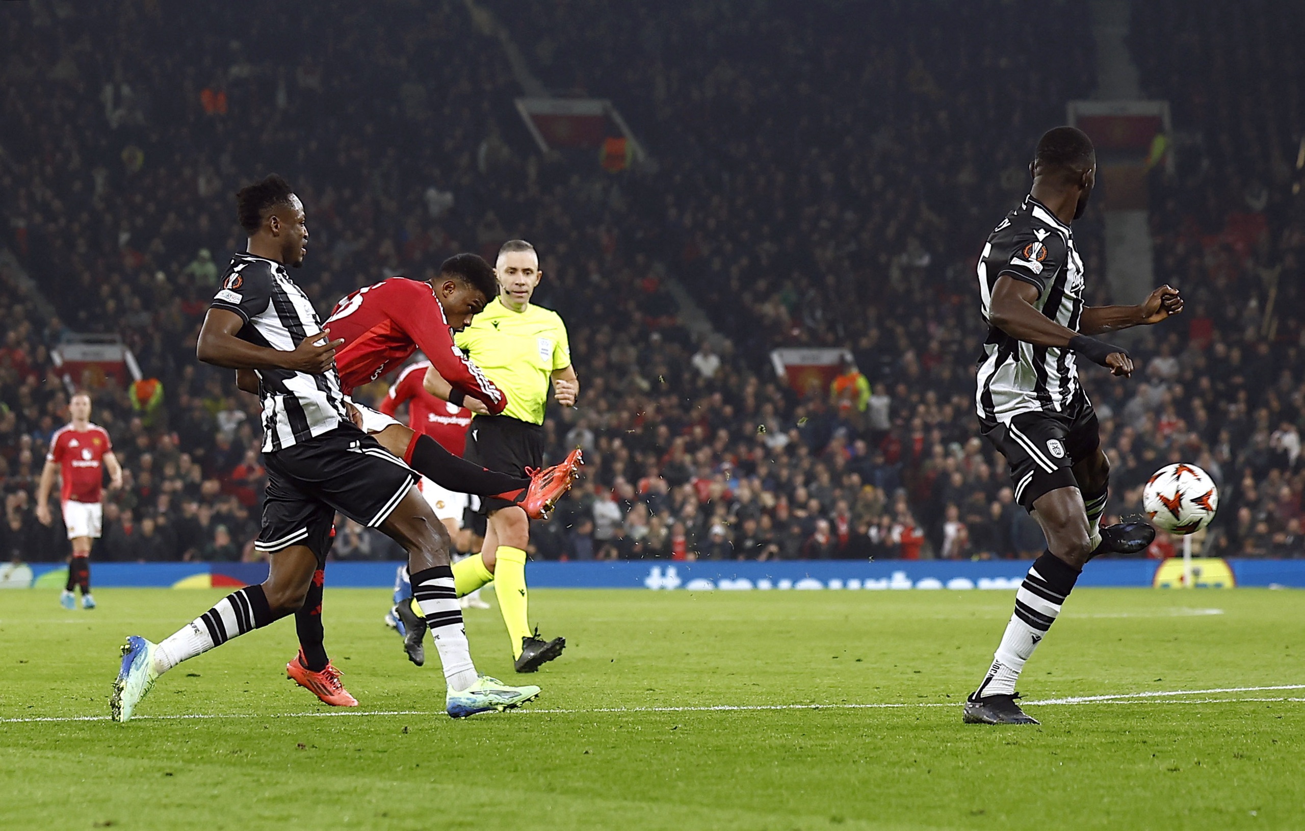 Diallo lập đại công, Man United thắng trận đầu ở Europa League- Ảnh 5.
