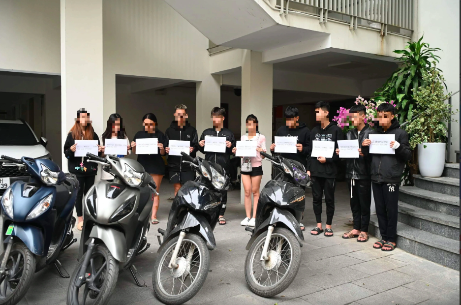 Bộ trưởng Bộ C&ocirc;ng an chỉ đạo xử l&yacute; dứt điểm t&igrave;nh trạng đua xe ở H&agrave; Nội- Ảnh 1.
