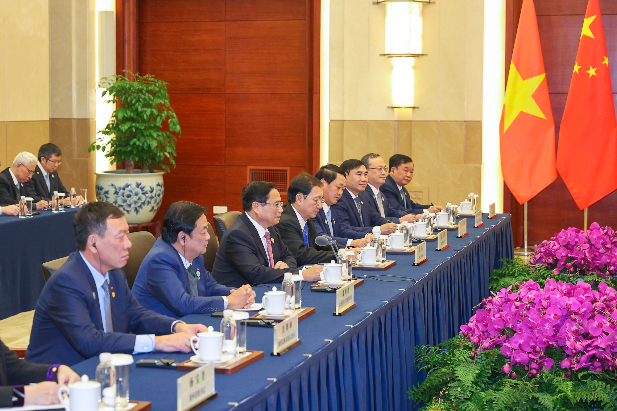 Thủ tướng Phạm Minh Ch&iacute;nh hội đ&agrave;m Thủ tướng Trung Quốc L&yacute; Cường- Ảnh 5.