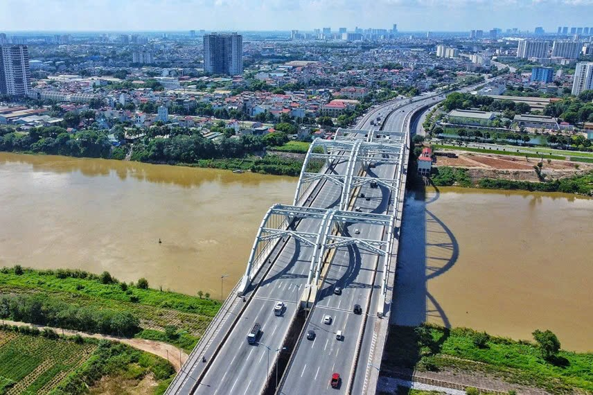 Bất động sản H&agrave; Nội cất c&aacute;nh với điểm n&oacute;ng mới- Ảnh 2.