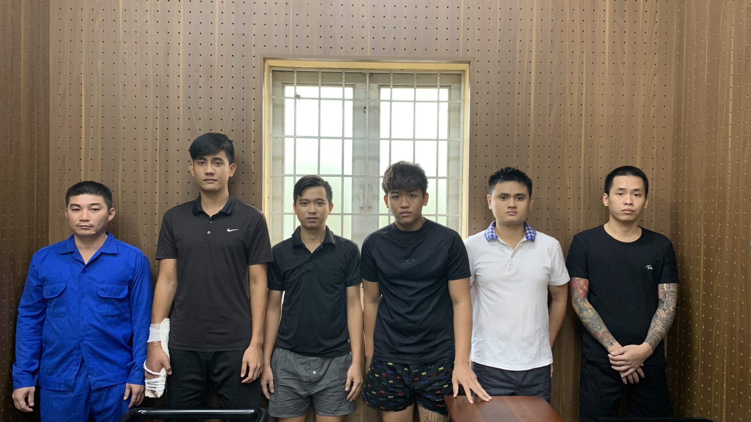 Bắt giữ 8 kẻ trong vụ nổ s&uacute;ng hỗn chiến g&acirc;y bức x&uacute;c dư luận Bi&ecirc;n H&ograve;a- Ảnh 1.
