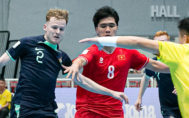 Ngược d&ograve;ng kịch t&iacute;nh, futsal Việt Nam v&agrave;o chung kết Đ&ocirc;ng Nam &Aacute; sau 12 năm