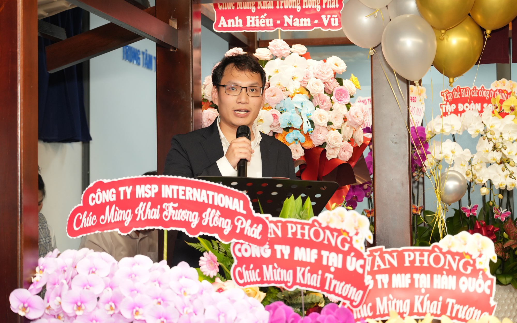 Khai trương Trung tâm ngoại ngữ quốc tế Sao Mai tại 
TP HCM