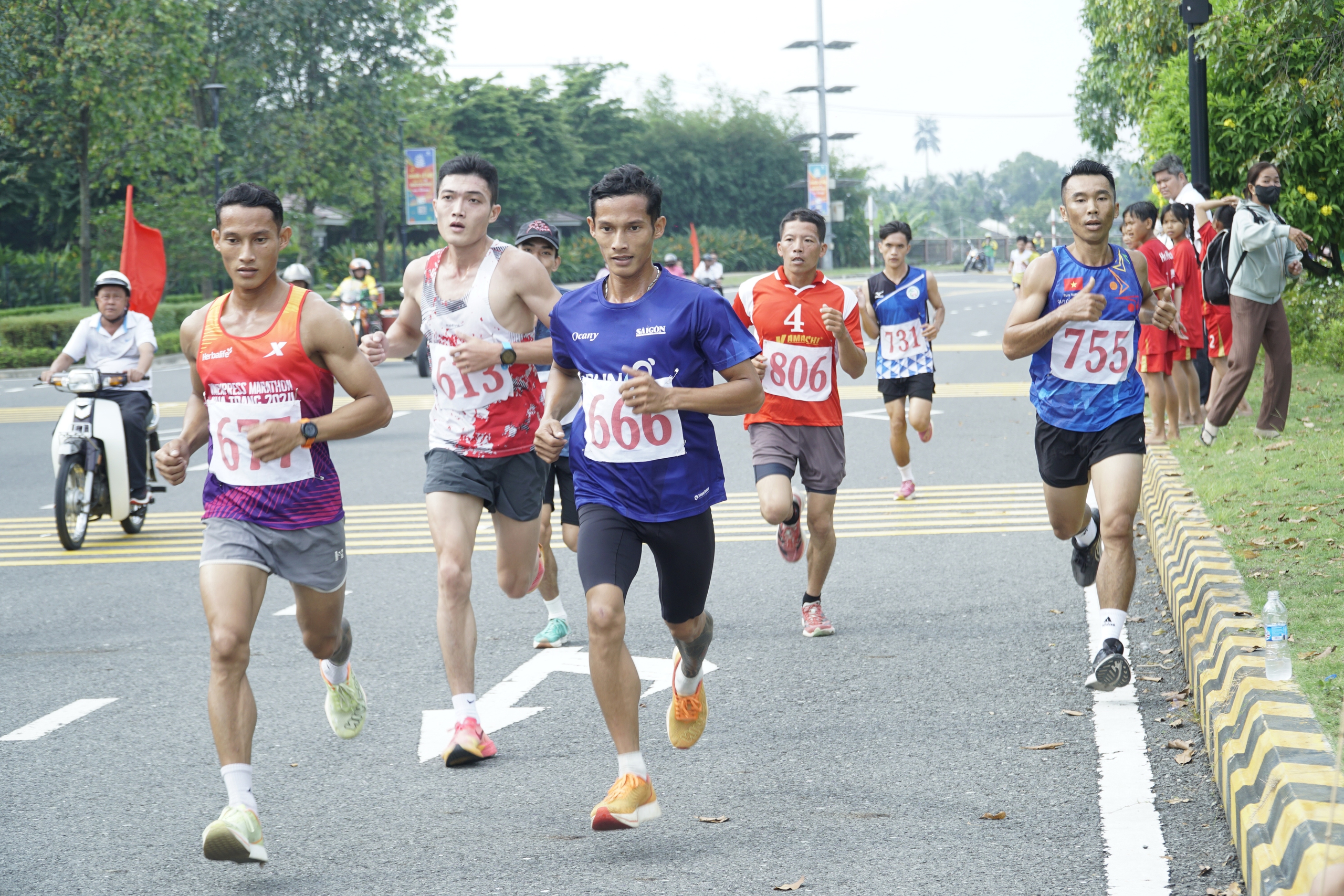 Tranh t&agrave;i từng bước ch&acirc;n tại Giải Việt d&atilde; tỉnh Long An- Ảnh 11.