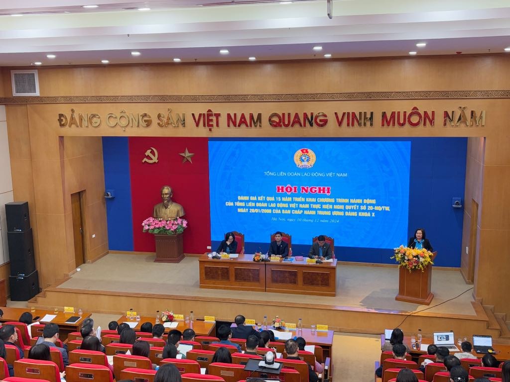 Giai cấp c&ocirc;ng nh&acirc;n c&oacute; đ&oacute;ng g&oacute;p quan trọng cho sự ph&aacute;t triển của đất nước- Ảnh 2.