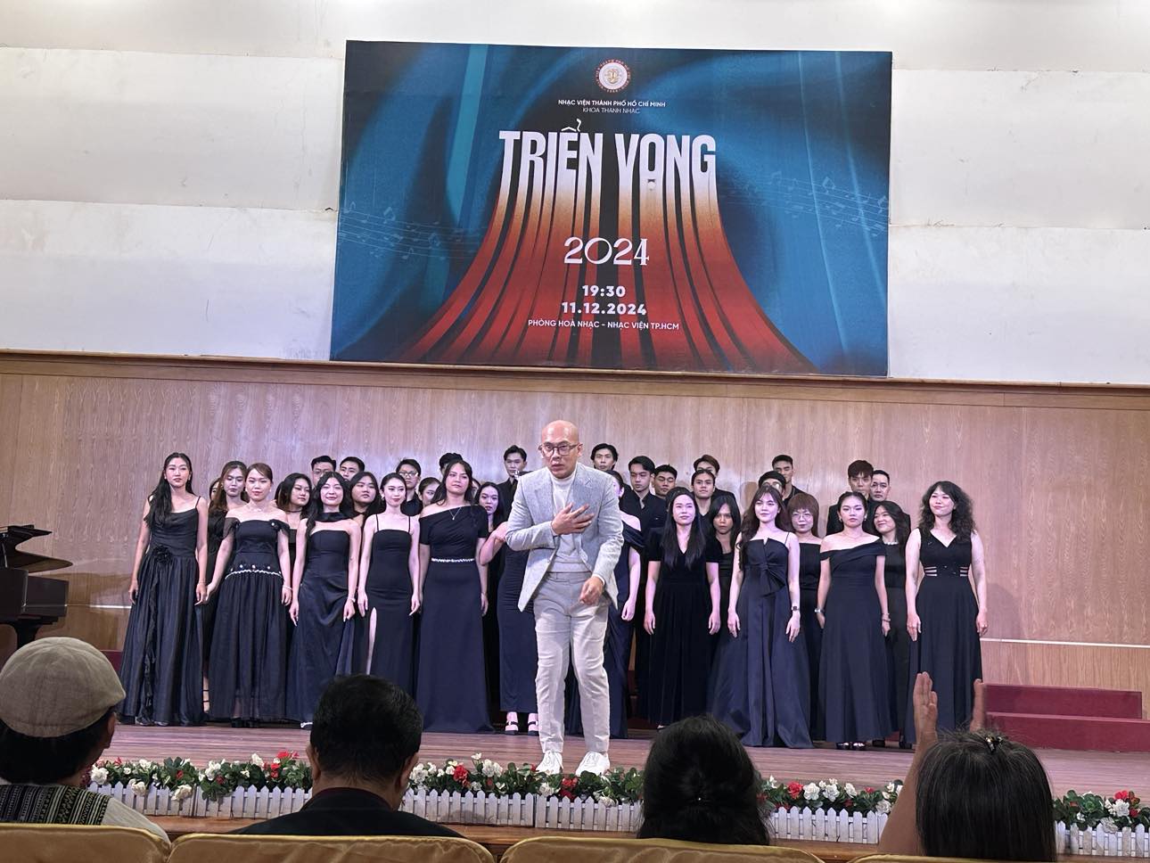 Tạ Minh T&acirc;m, &Aacute;nh Tuyết x&uacute;c động trước th&agrave;nh quả học tr&ograve; của NSƯT Phạm Thế Vĩ- Ảnh 4.
