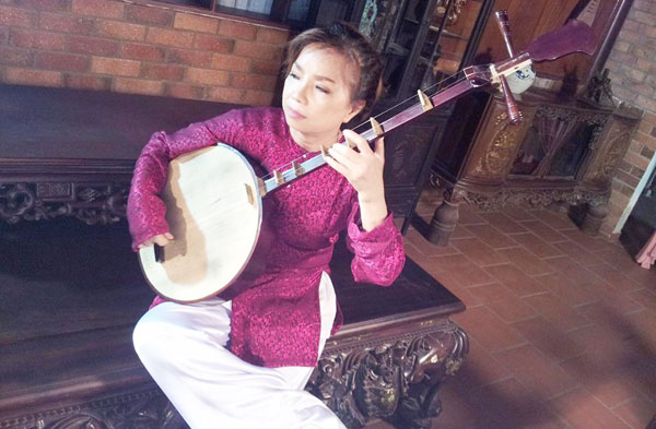 Nghệ nh&acirc;n ưu t&uacute; Kiều My - ng&oacute;n đờn k&igrave;m nữ hiếm hoi -qua đời- Ảnh 1.