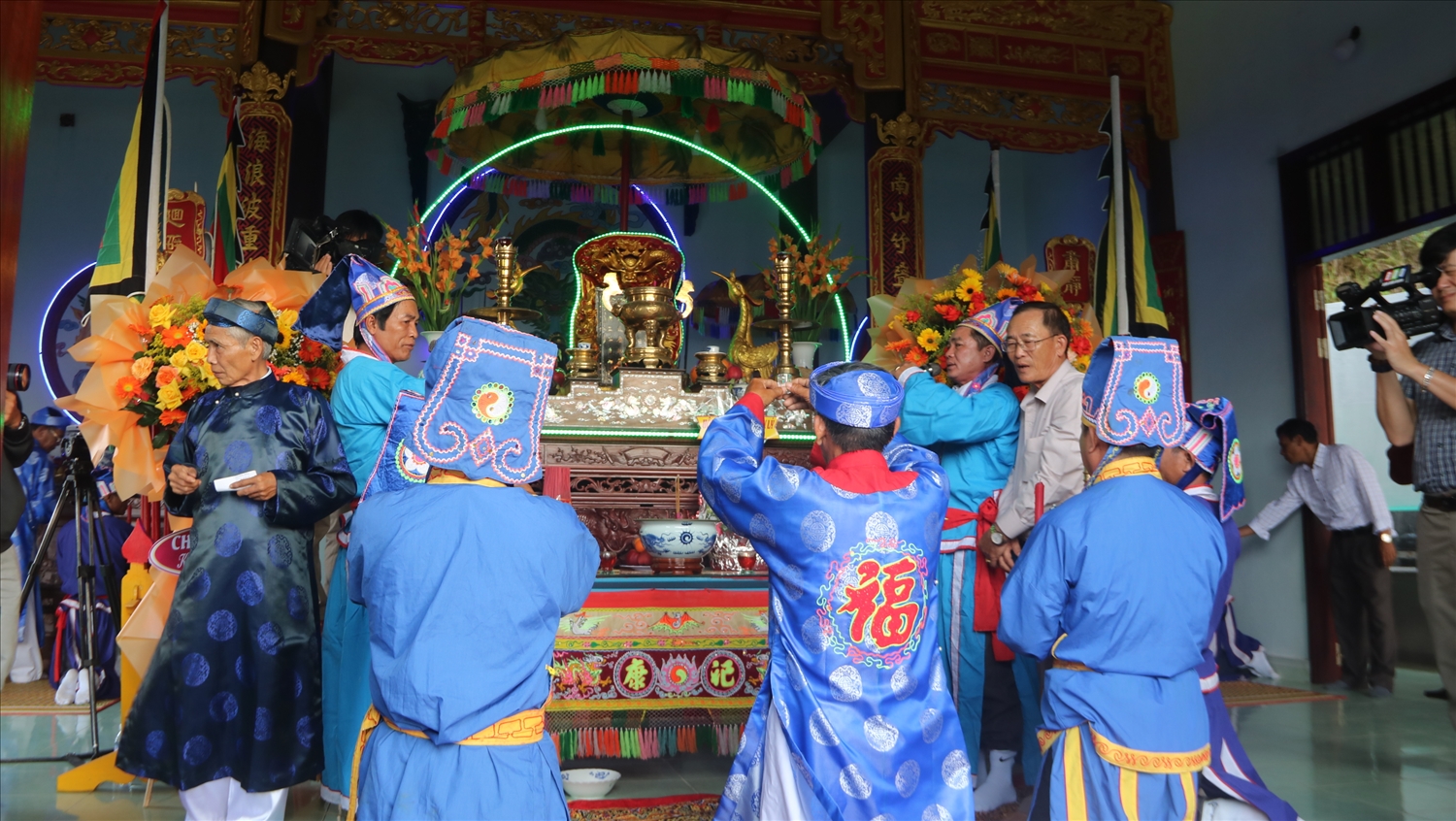 Lễ hội cầu ngư vạn đầm Xương Lý là di sản văn hóa phi vật thể quốc gia- Ảnh 1.