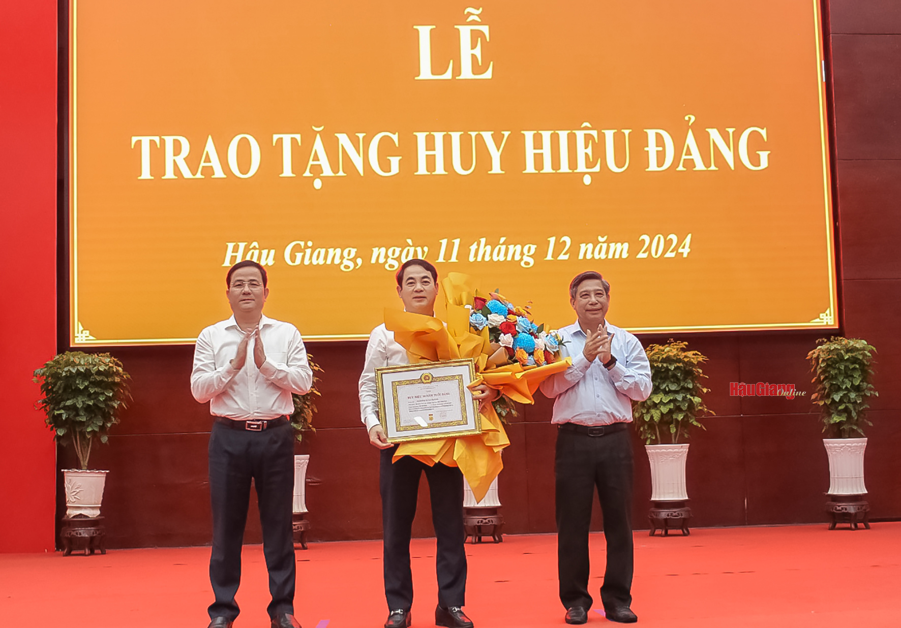 Hậu Giang có tân Bí thư Tỉnh ủy- Ảnh 4.