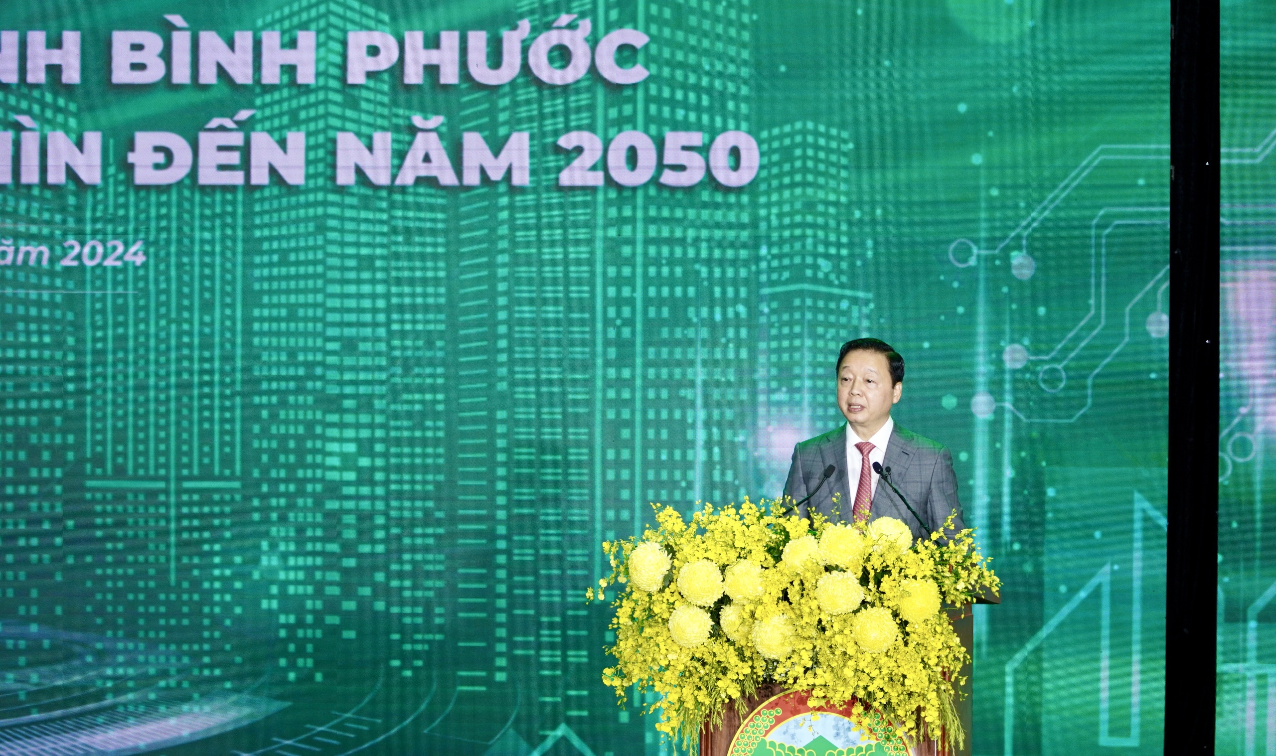 Phó Thủ tướng Trần Hồng Hà: Bình Phước được ví như "nàng tiên đang ngủ quên"- Ảnh 1.