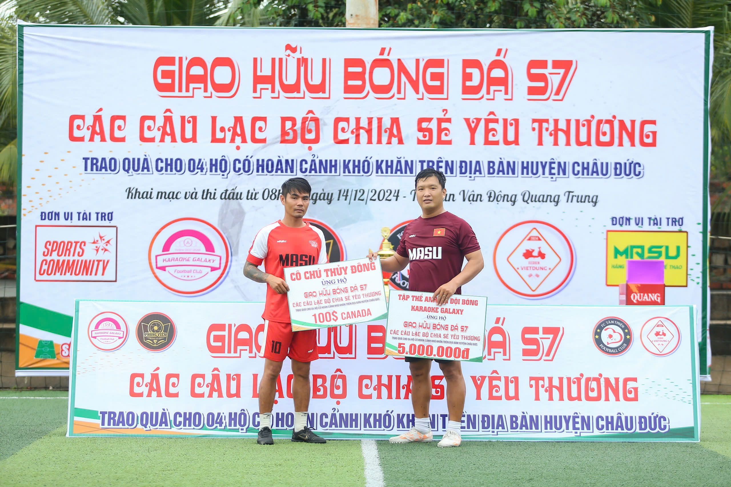 Trận đấu thiện nguyện quy&ecirc;n g&oacute;p, tặng qu&agrave; người ngh&egrave;o ở B&agrave; Rịa - Vũng T&agrave;u- Ảnh 4.