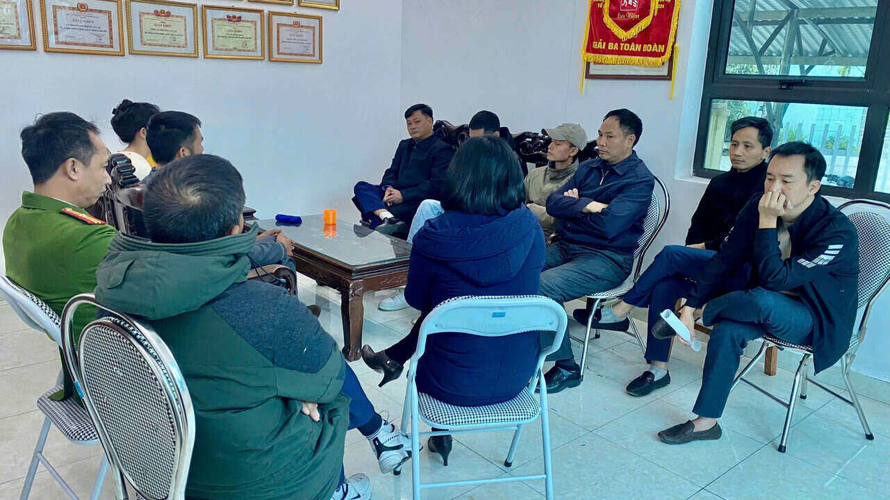 Nhắn tin bất kính với ông bà nội, nữ sinh lớp 12 bị bố và chú ruột hành hung- Ảnh 2.