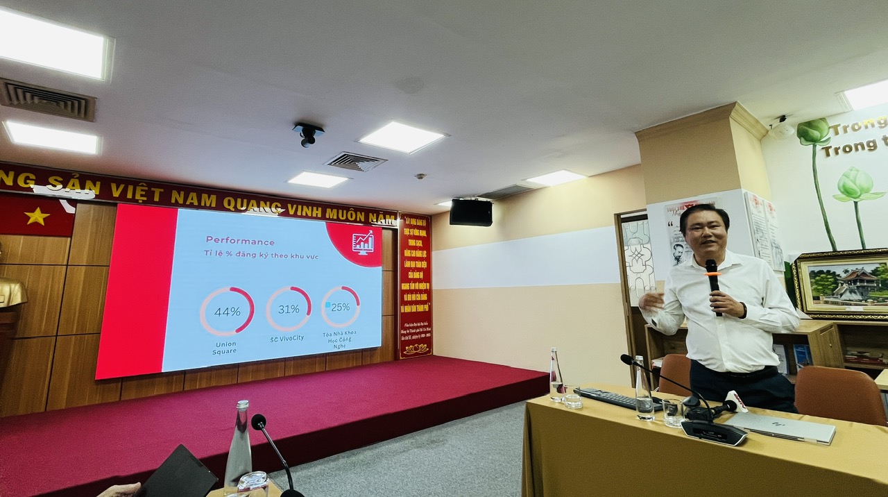Hơn 500 thương hiệu cao cấp giảm giá đến 80% trong 14 ngày tại TP HCM- Ảnh 1.