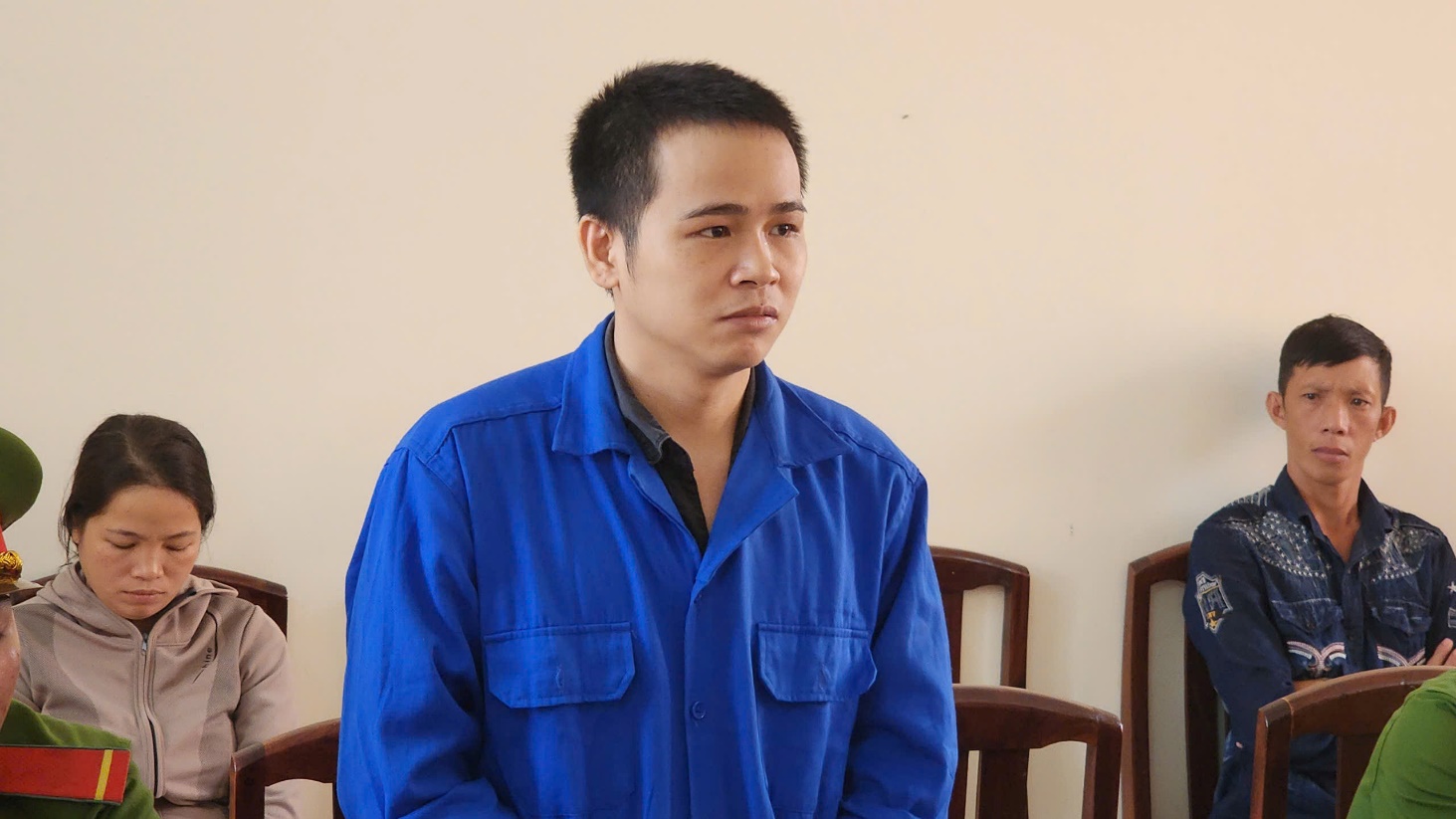 &Aacute;n mạng đau l&ograve;ng ở Ph&uacute; Quốc sau khi truy cập Facebook của &ldquo;vợ nh&iacute;&rdquo;- Ảnh 1.