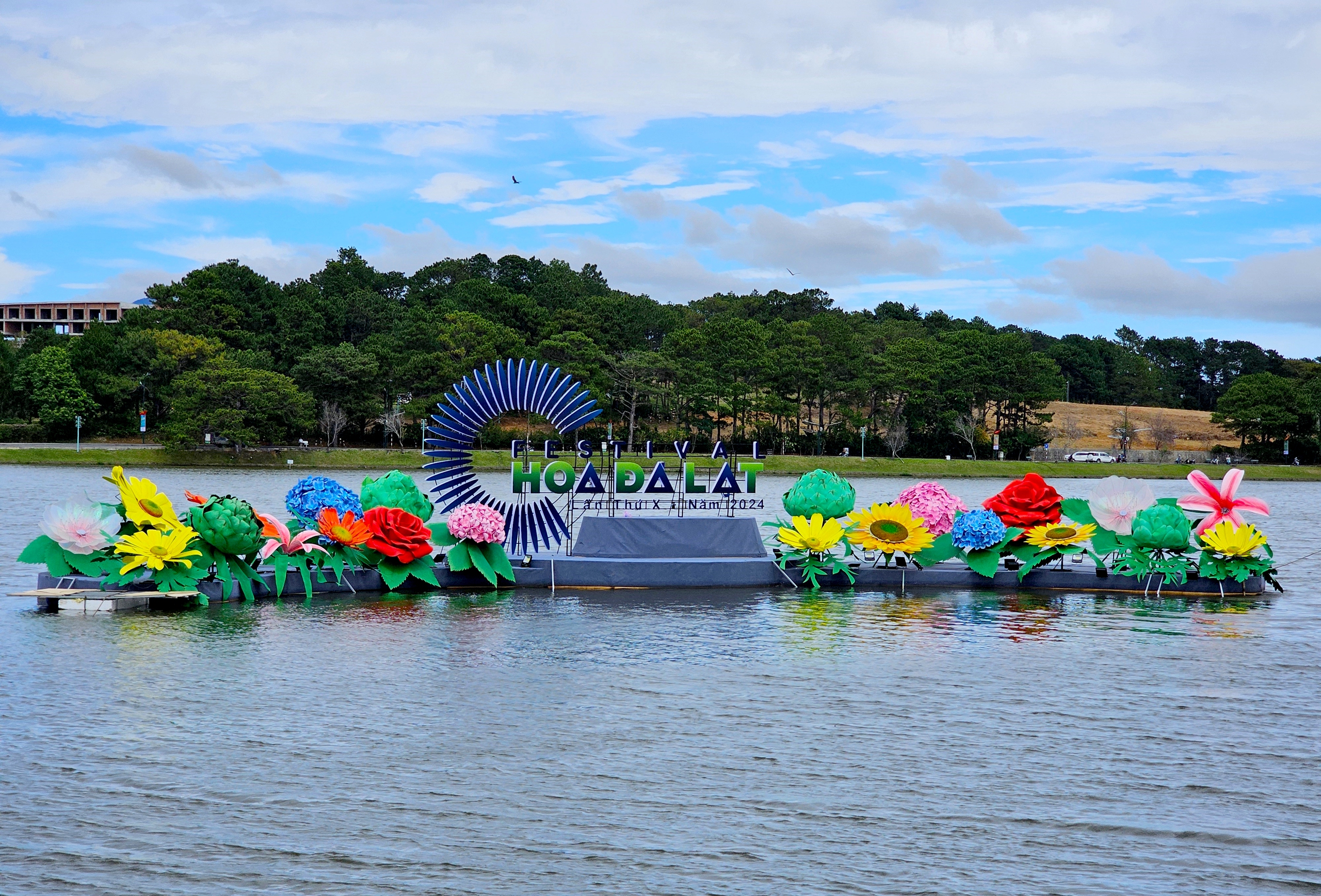 H&igrave;nh ảnh Đ&agrave; Lạt trước ng&agrave;y khai hội Festival Hoa 2024- Ảnh 11.