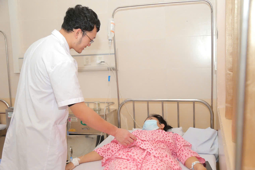 Cố chịu đau, người phụ nữ phải cắt buồng trứng- Ảnh 2.
