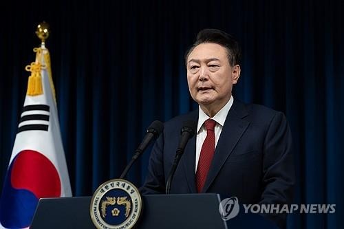 Tòa án Hiến pháp Hàn Quốc vẫn chưa "liên hệ được" với ông Yoon Suk-yeol- Ảnh 3.