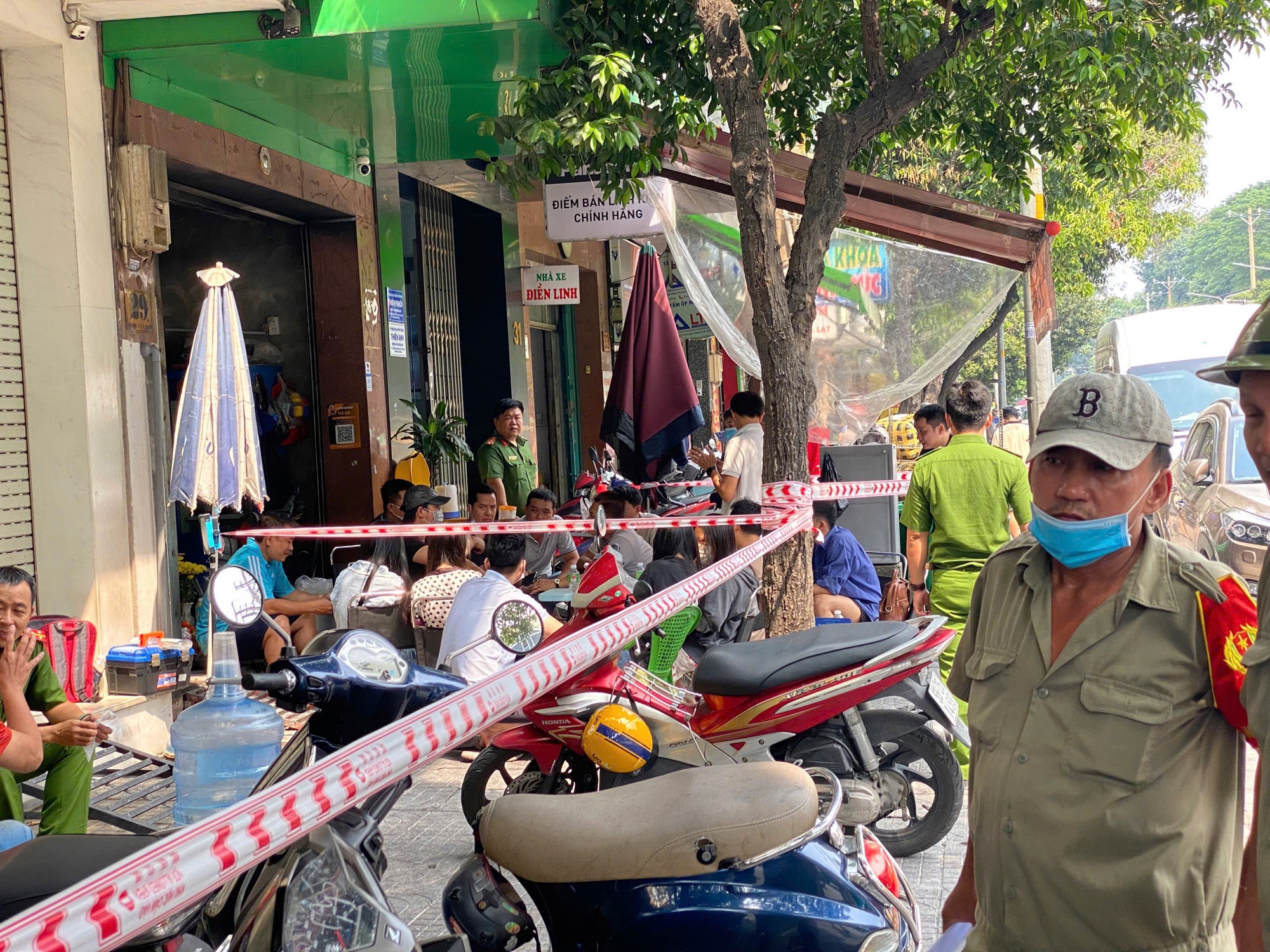 X&aacute;c định nguy&ecirc;n nh&acirc;n vụ ch&aacute;y ở quận T&acirc;n B&igrave;nh khiến 2 người chết- Ảnh 1.