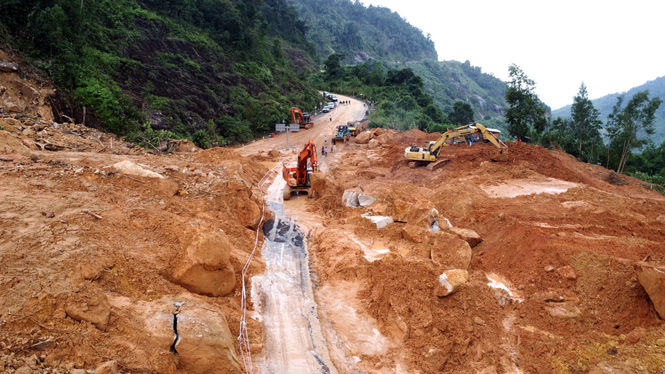 N&Oacute;NG: Đ&egrave;o Kh&aacute;nh L&ecirc; đ&atilde; th&ocirc;ng xe v&agrave; những cảnh b&aacute;o cần lưu &yacute;- Ảnh 2.