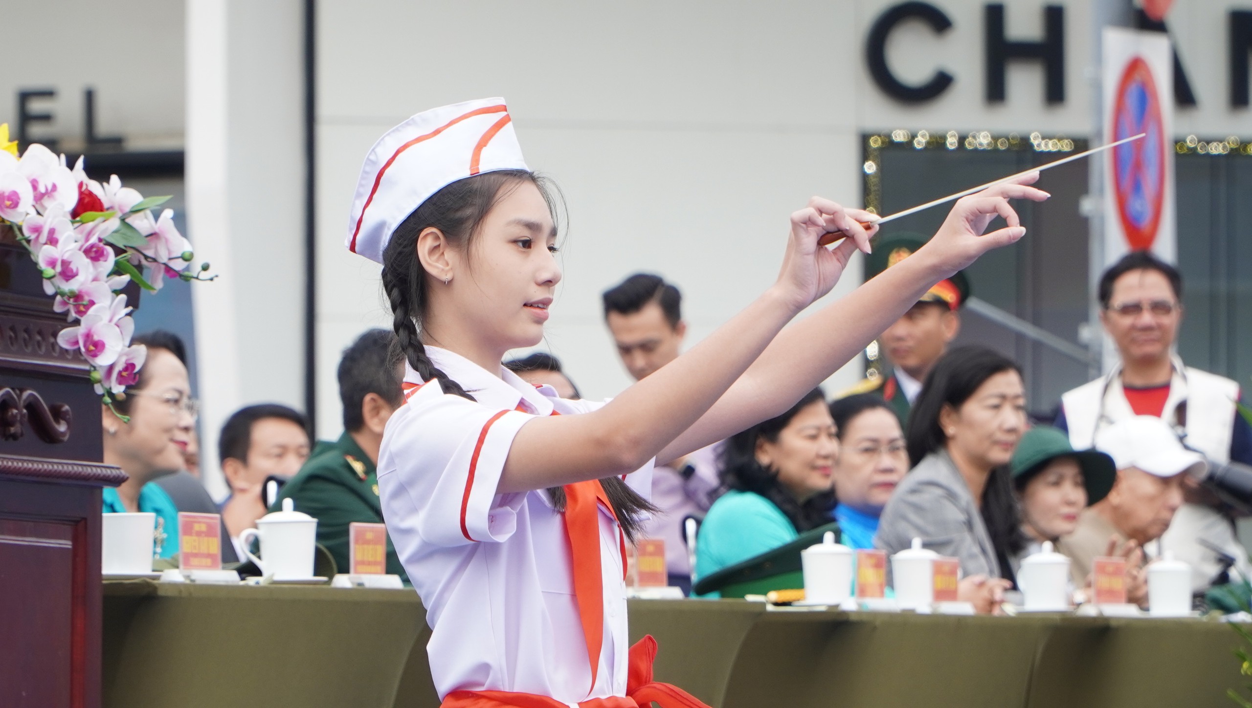 Ấn tượng những m&agrave;n biểu diễn đặc sắc của h&agrave;ng ng&agrave;n qu&acirc;n d&acirc;n tr&ecirc;n Phố đi bộ Nguyễn Huệ- Ảnh 36.