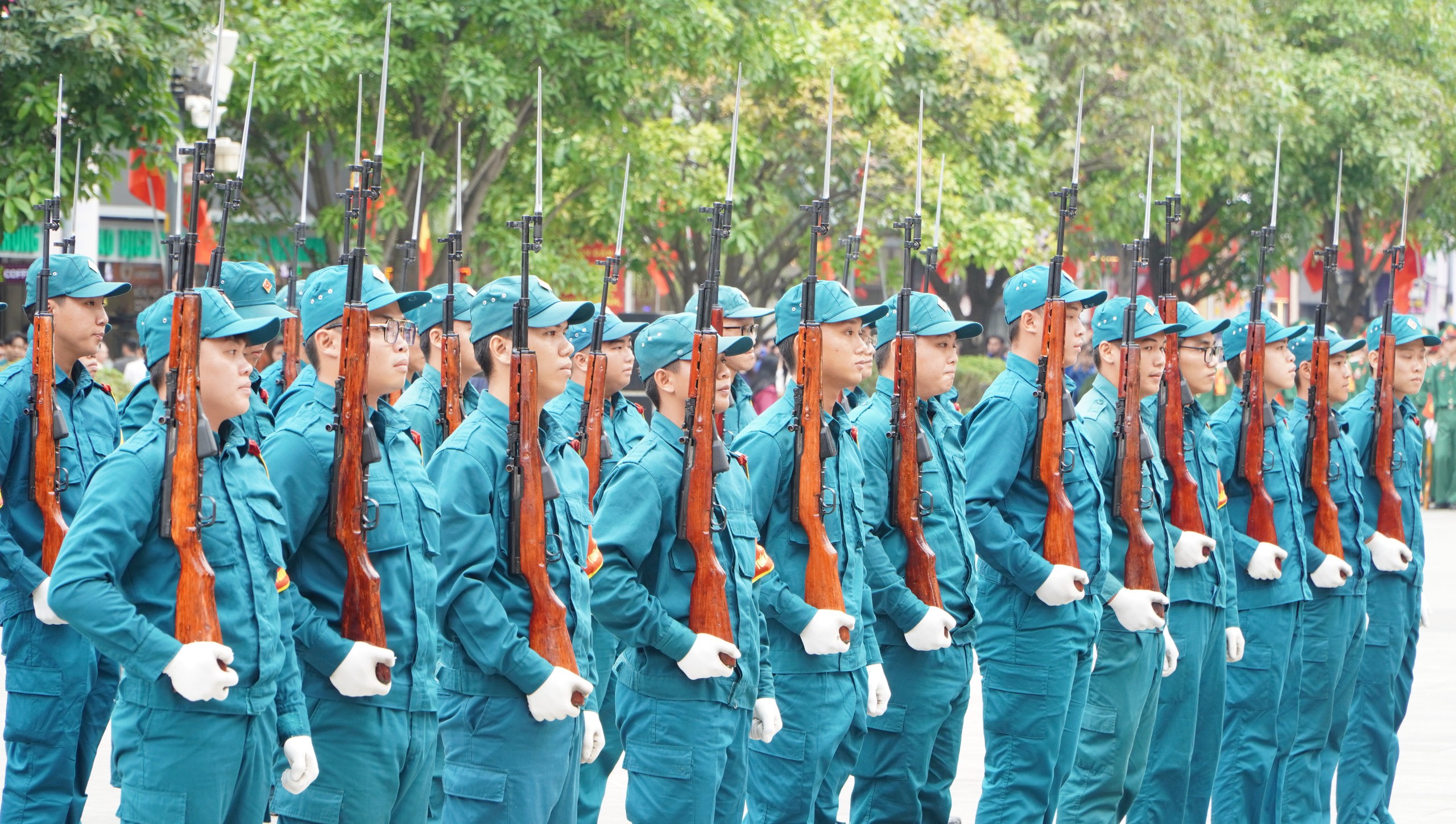 Ấn tượng những m&agrave;n biểu diễn đặc sắc của h&agrave;ng ng&agrave;n qu&acirc;n d&acirc;n tr&ecirc;n Phố đi bộ Nguyễn Huệ- Ảnh 22.