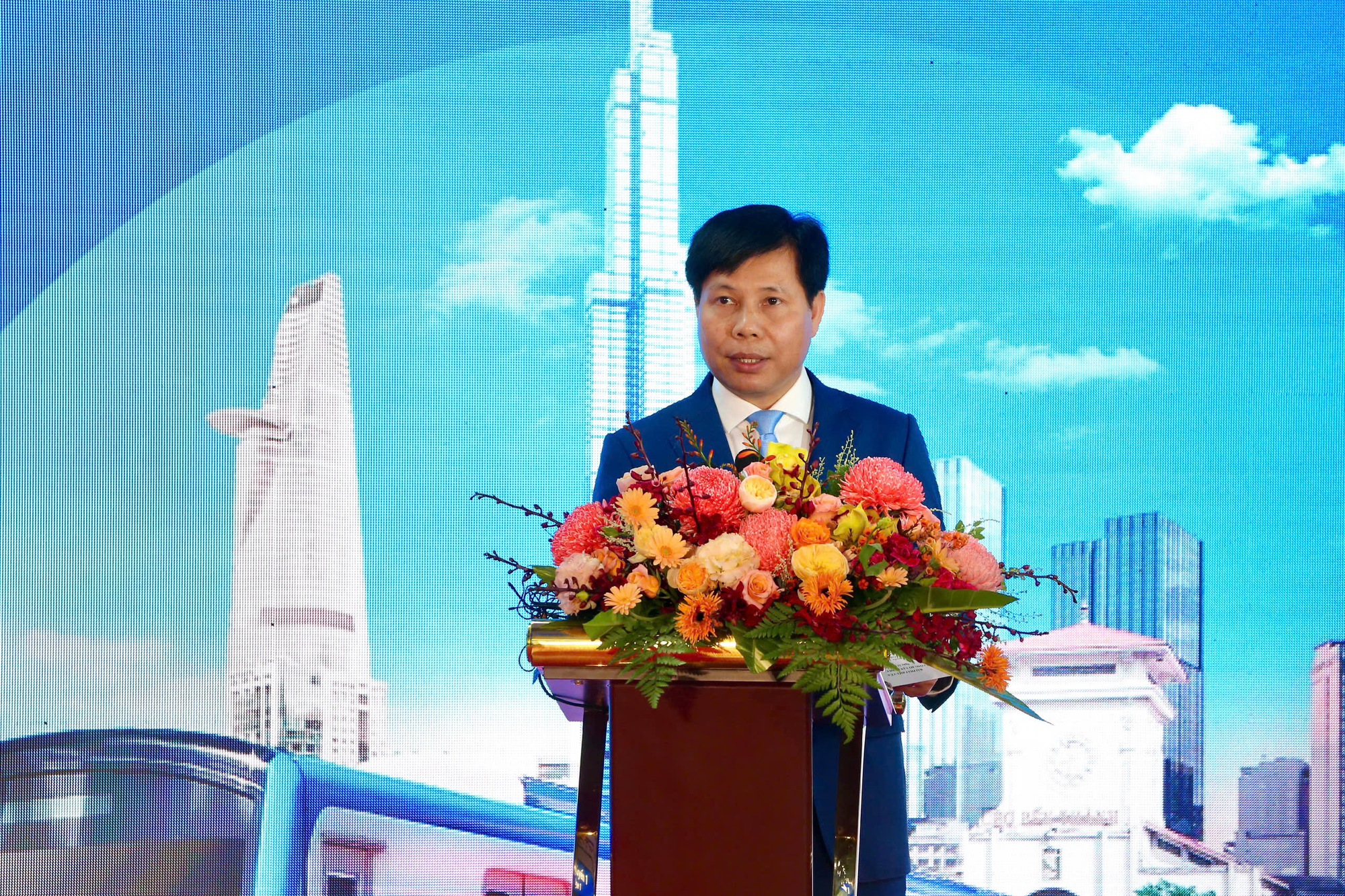 Những h&igrave;nh ảnh về ng&agrave;y đầu metro số 1 ch&iacute;nh thức vận h&agrave;nh- Ảnh 8.
