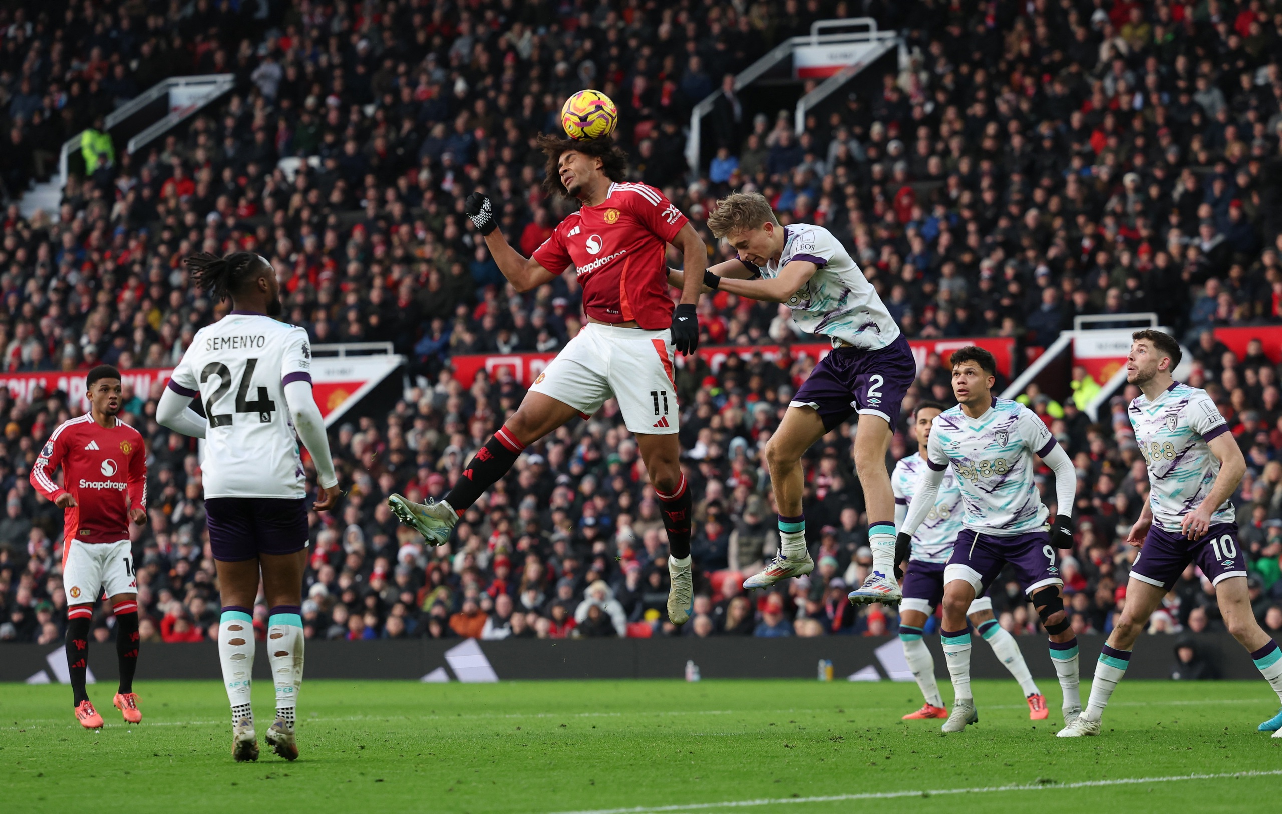 Man United thua thảm sân nhà, Bournemouth lên Top 5 Ngoại hạng- Ảnh 1.