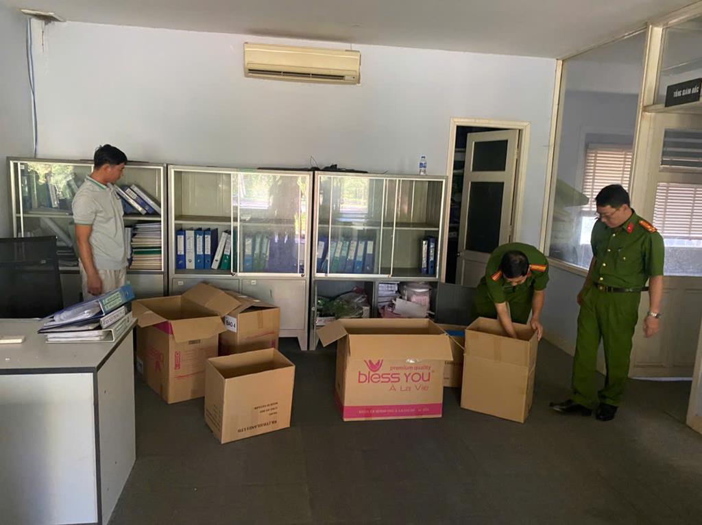 Bắt nhiều l&atilde;nh đạo một c&ocirc;ng ty ở Đồng Nai- Ảnh 1.