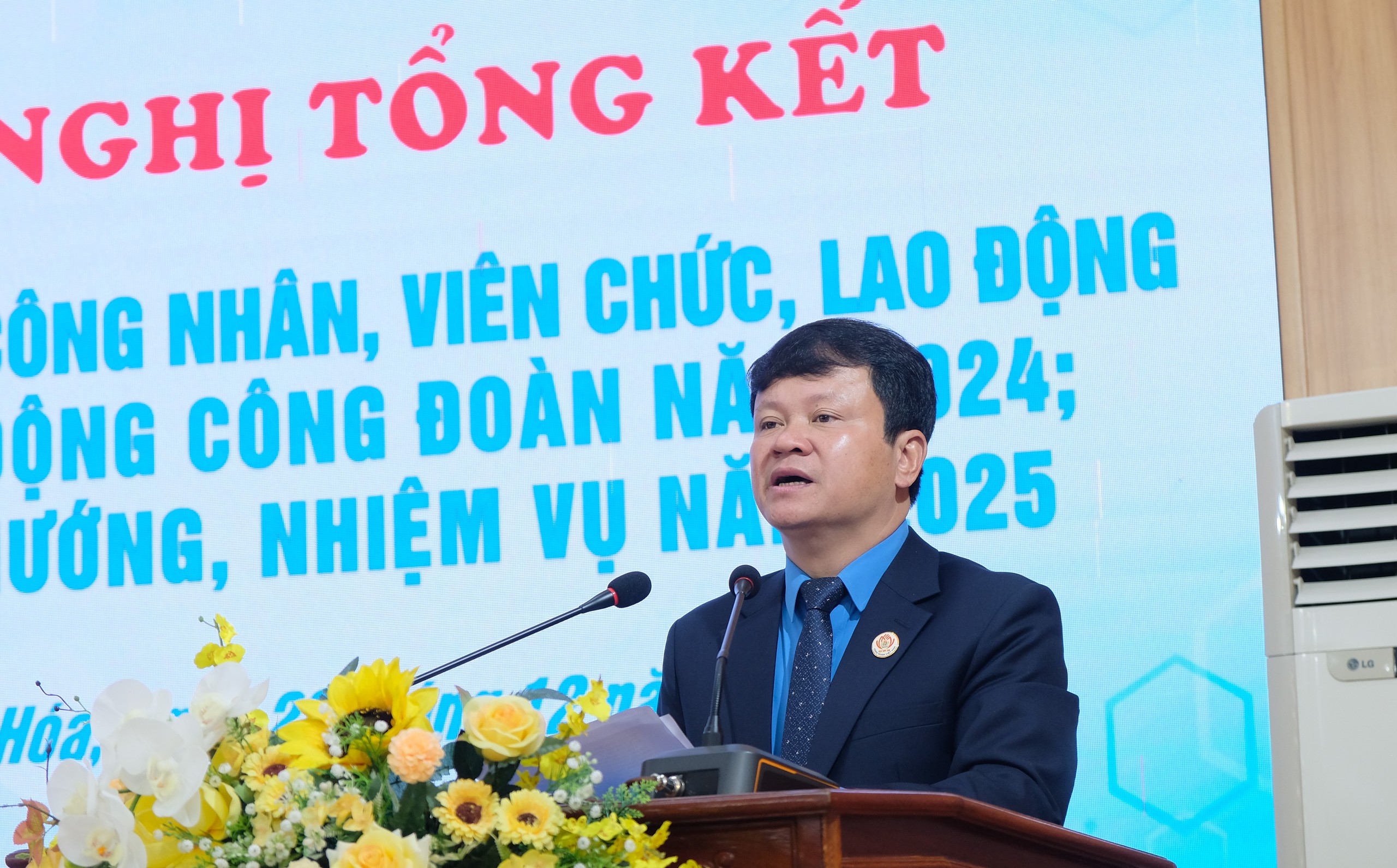 LĐLĐ tỉnh Thanh H&oacute;a: Đơn vị xuất sắc dẫn đầu phong tr&agrave;o thi đua CNVC-LĐ- Ảnh 5.