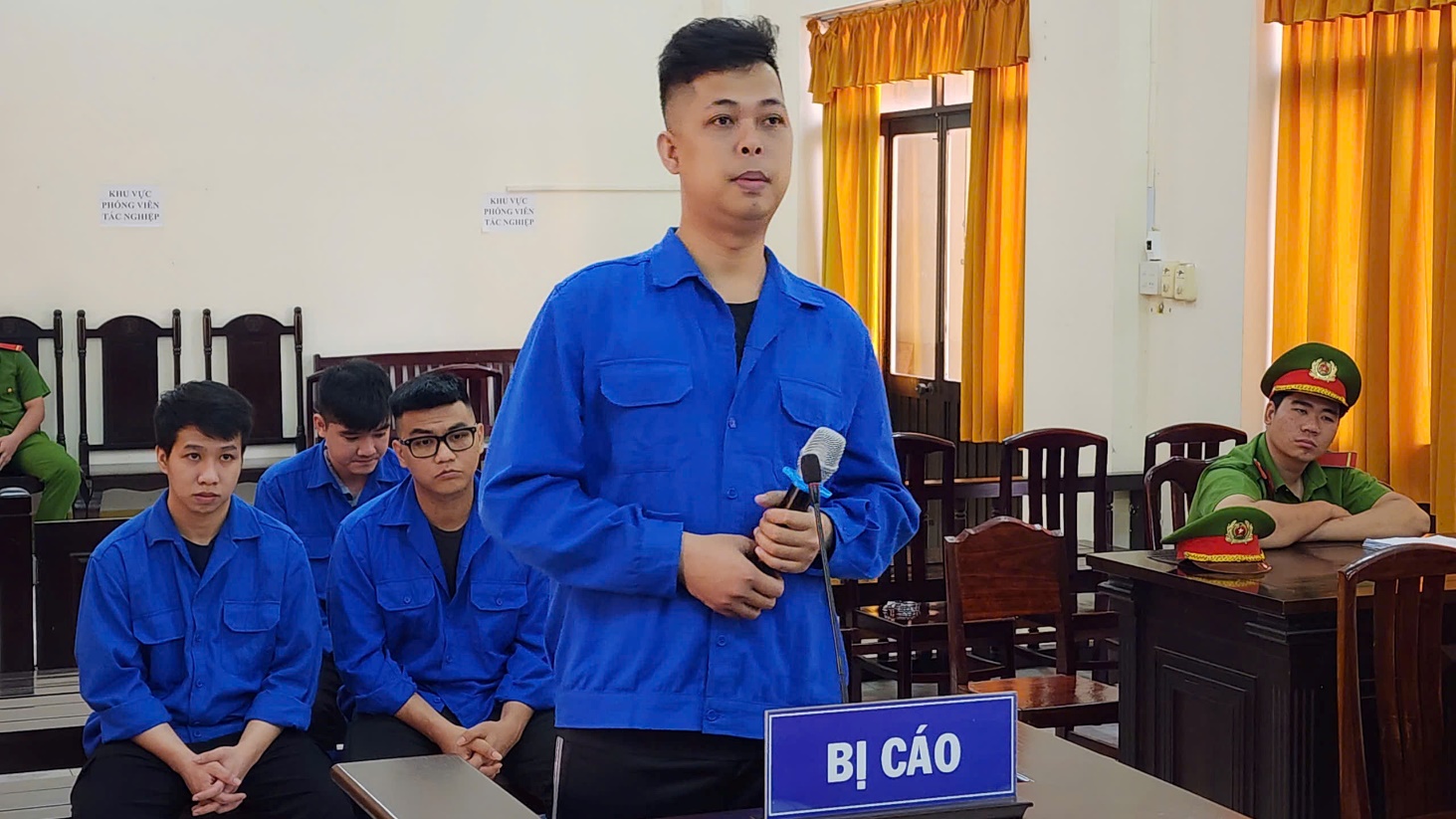 CLIP: Ngày trả giá của 4 kẻ lừa đảo người dân qua điện thoại- Ảnh 2.