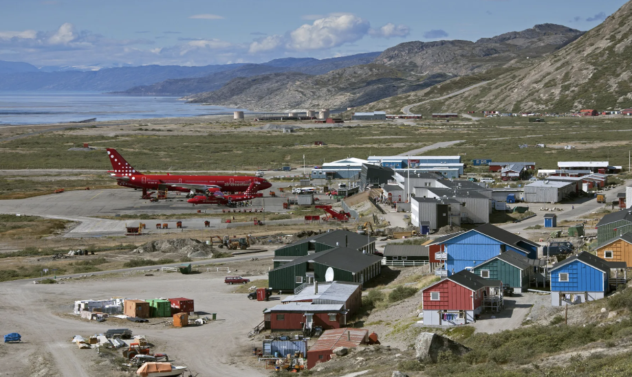 Greenland phản ứng tuyên bố mua lại của ông Trump- Ảnh 1.