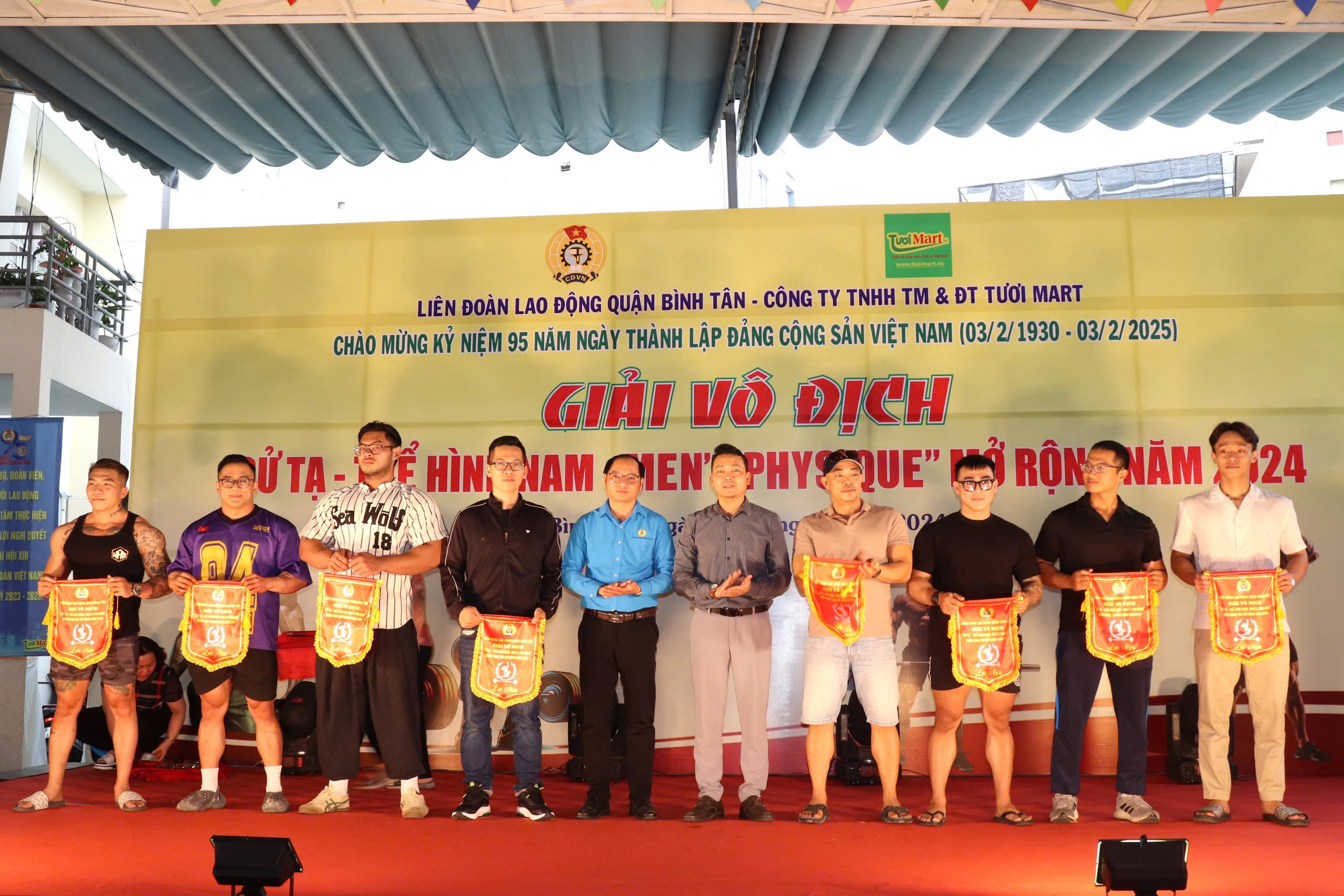 S&ocirc;i nổi hội thi cử tạ - thể h&igrave;nh quận B&igrave;nh T&acirc;n, TP HCM- Ảnh 4.