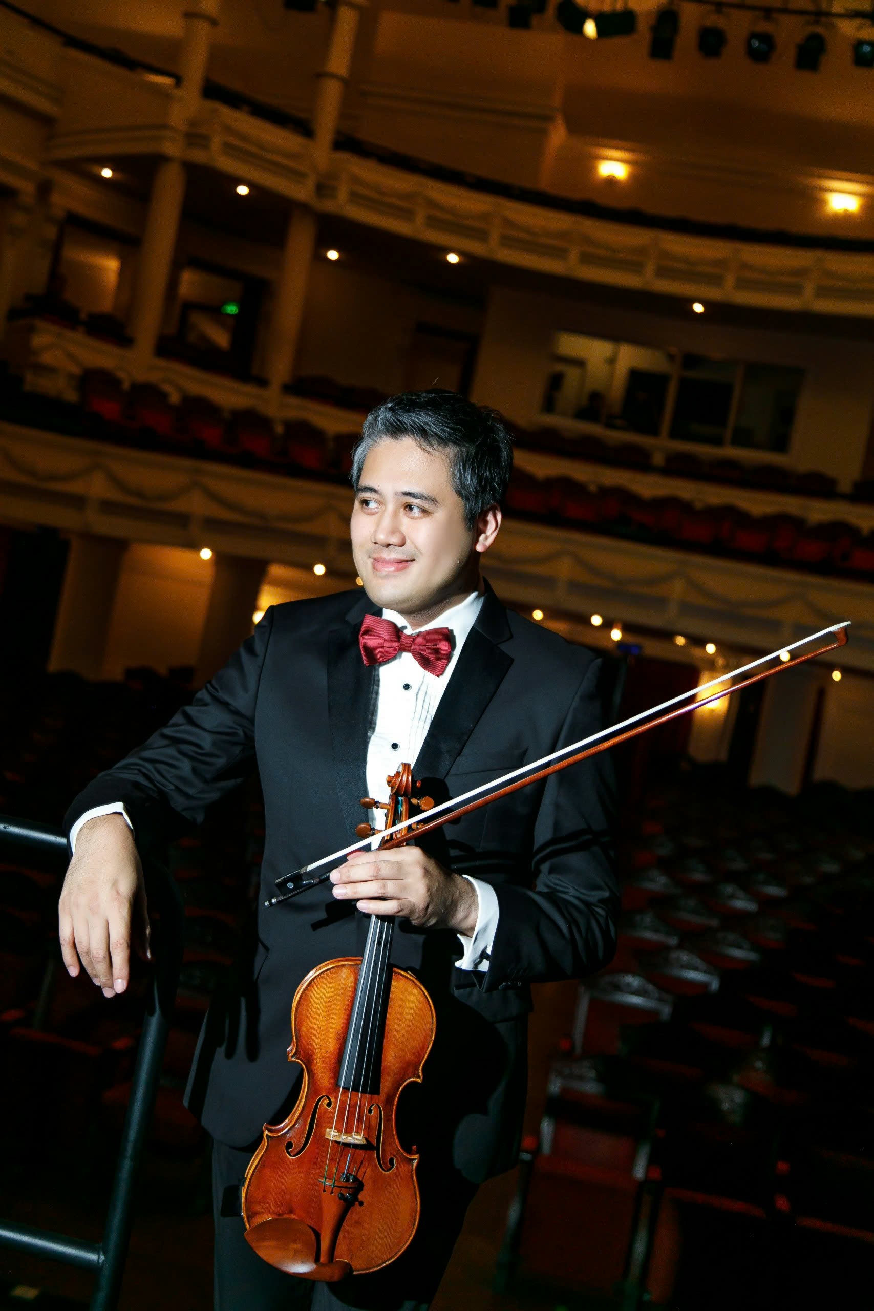D&agrave;n nghệ sĩ nổi tiếng ch&agrave;o năm mới với "Happiness Concert"- Ảnh 1.