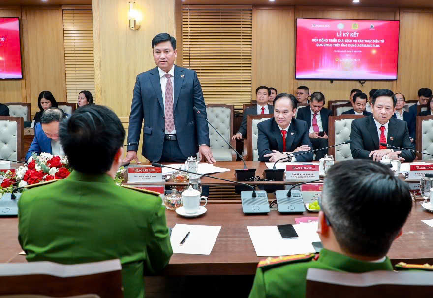 Agribank và RAR hợp tác triển khai xác thực điện tử qua VNeID- Ảnh 3.