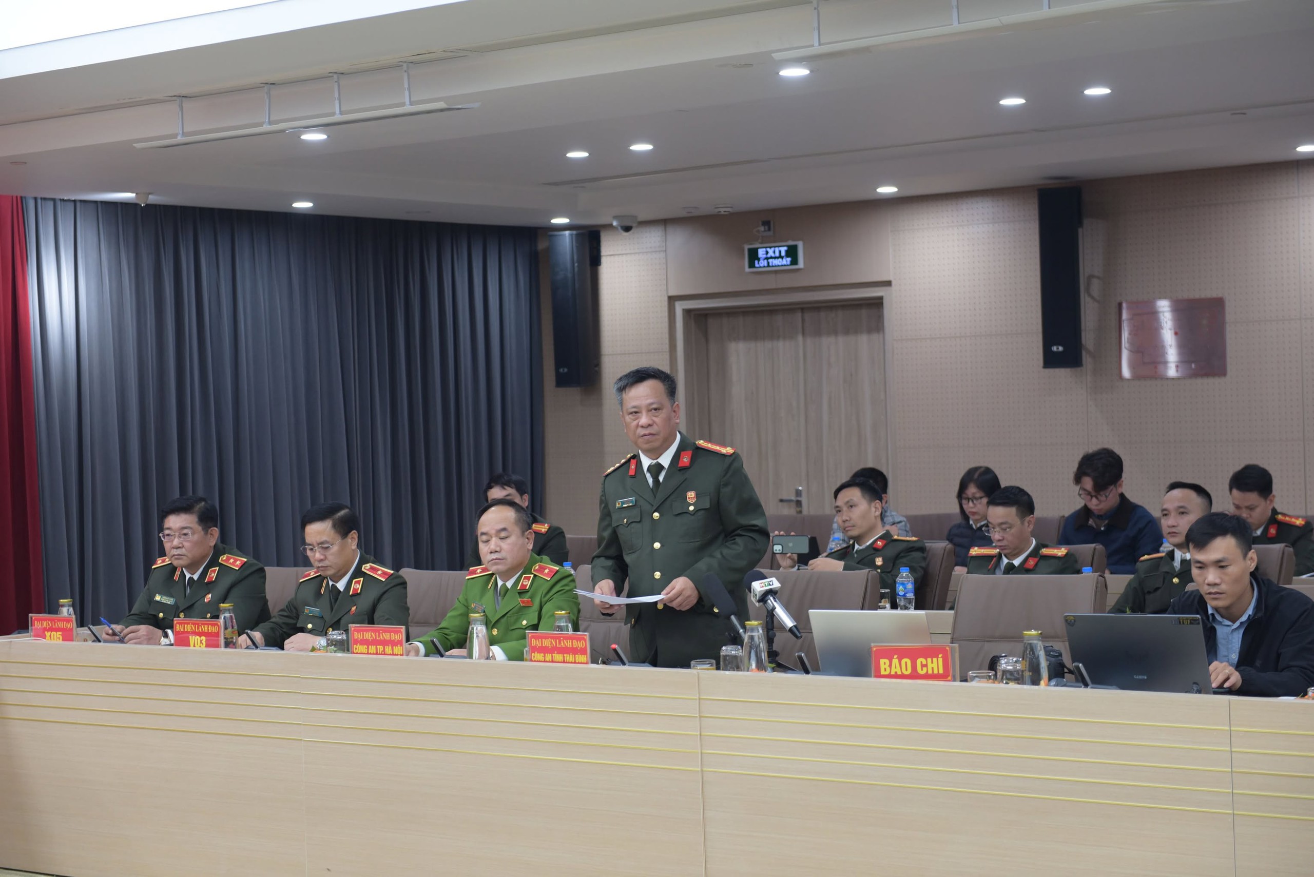 Vụ &aacute;n tạp ch&iacute; M&ocirc;i trường v&agrave; Đ&ocirc; thị: Khởi tố nhiều bị can, triệu tập loạt ph&oacute;ng vi&ecirc;n- Ảnh 2.