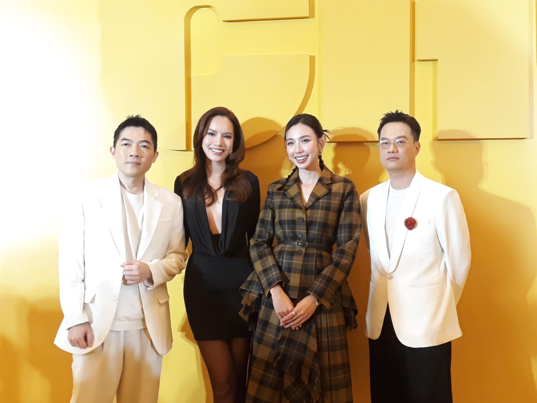 Quyền Linh phải "h&ocirc;n" Hồng Đ&agrave;o 16 lần, nghĩ m&igrave;nh l&agrave; "Hồng h&agrave;i nhi"- Ảnh 7.
