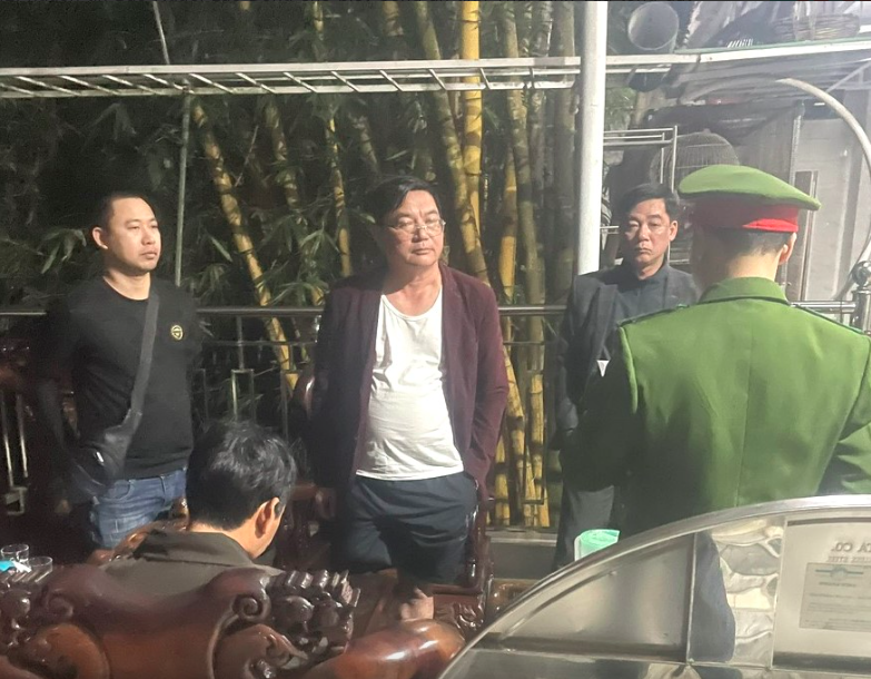 Vụ &aacute;n tạp ch&iacute; M&ocirc;i trường v&agrave; Đ&ocirc; thị: Khởi tố nhiều bị can, triệu tập loạt ph&oacute;ng vi&ecirc;n- Ảnh 3.