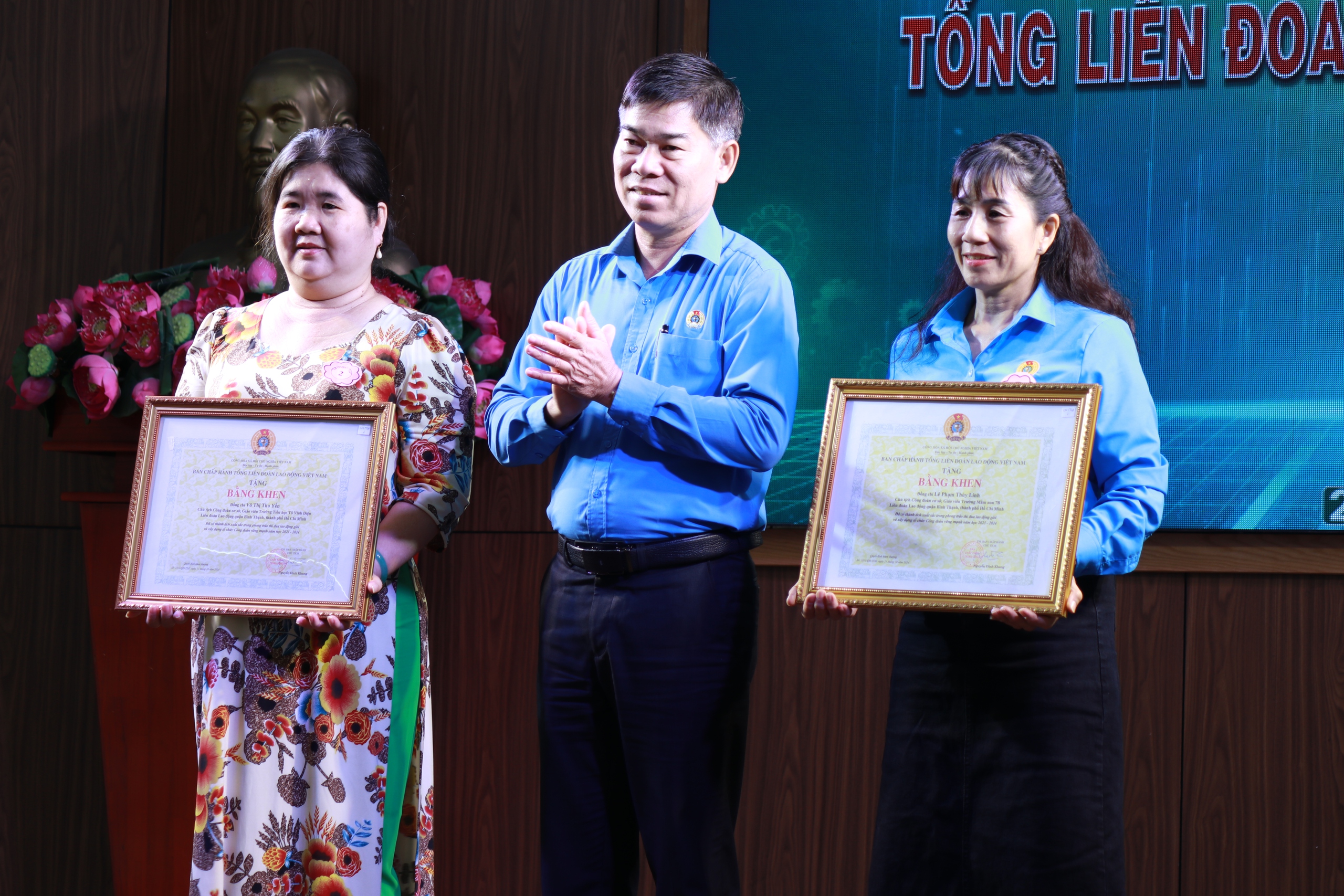 Quận B&igrave;nh Thạnh, TP HCM: Tất cả đo&agrave;n vi&ecirc;n - lao động đều c&oacute; Tết- Ảnh 4.