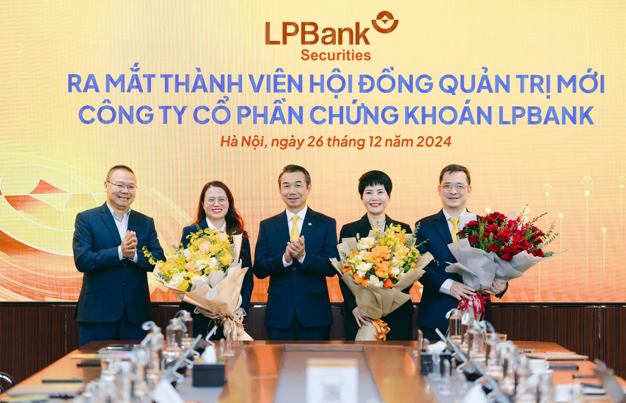 LPBS kiện to&agrave;n đội ngũ l&atilde;nh đạo, hướng tới mục ti&ecirc;u tăng trưởng bền vững- Ảnh 1.