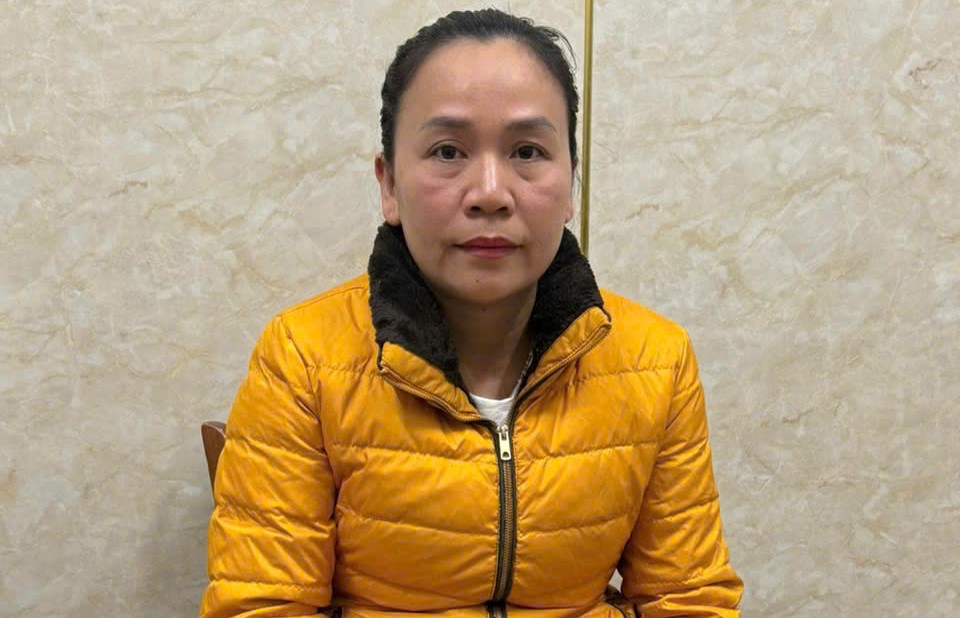 C&ocirc;ng an t&igrave;m thấy người phụ nữ 45 tuổi, bị truy n&atilde; đặc biệt- Ảnh 2.