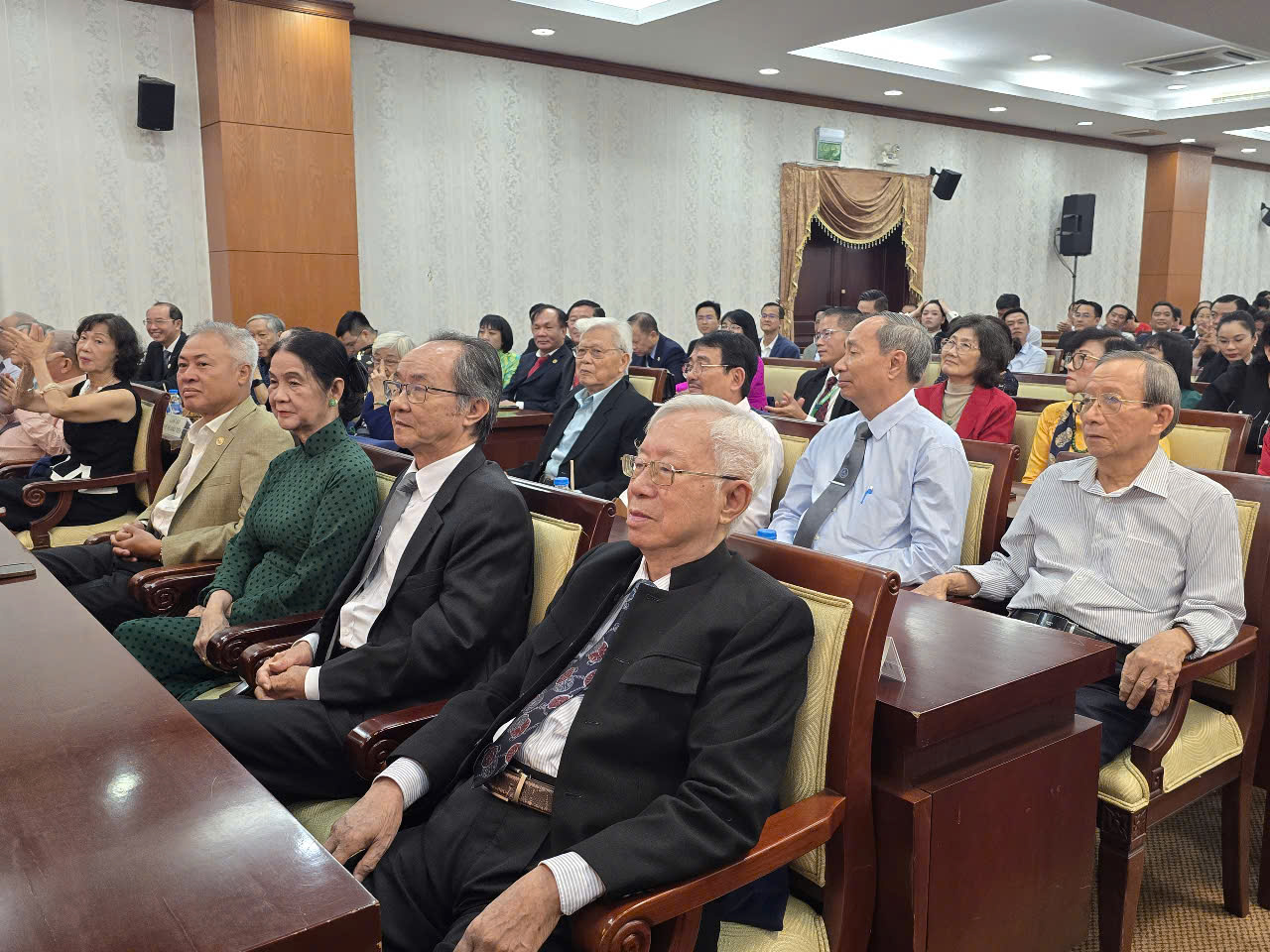 Đo&agrave;n Luật sư TP HCM c&ugrave;ng đất nước vươn m&igrave;nh ph&aacute;t triển- Ảnh 3.