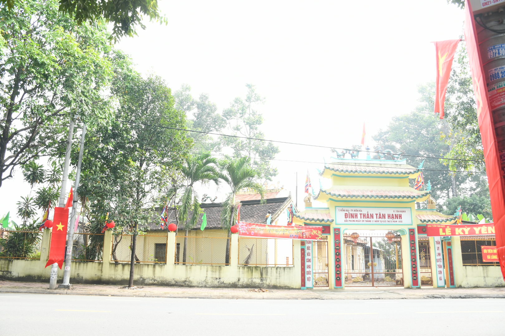 Kh&aacute;nh th&agrave;nh "Đường cờ Tổ quốc", trao học bổng cho học sinh ngh&egrave;o tại Đồng Nai- Ảnh 14.