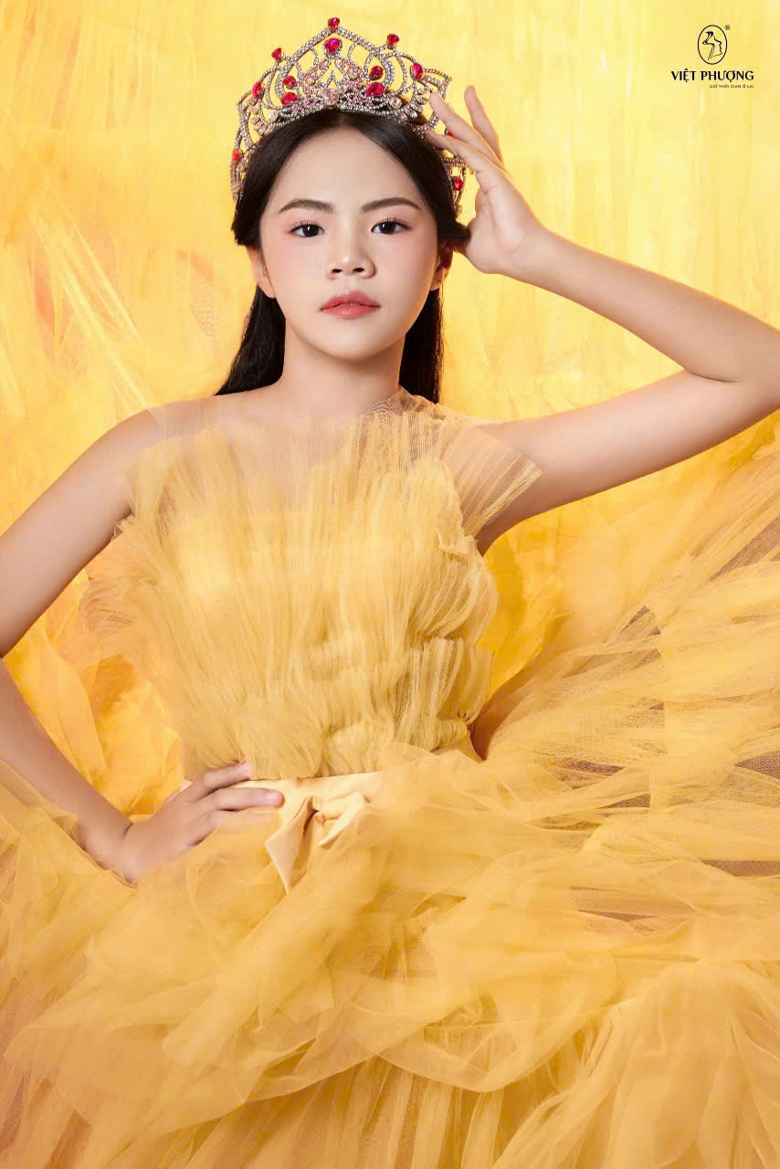 Nguyễn Phương Tr&agrave; đoạt vương miện Queen Kid international 2024- Ảnh 4.