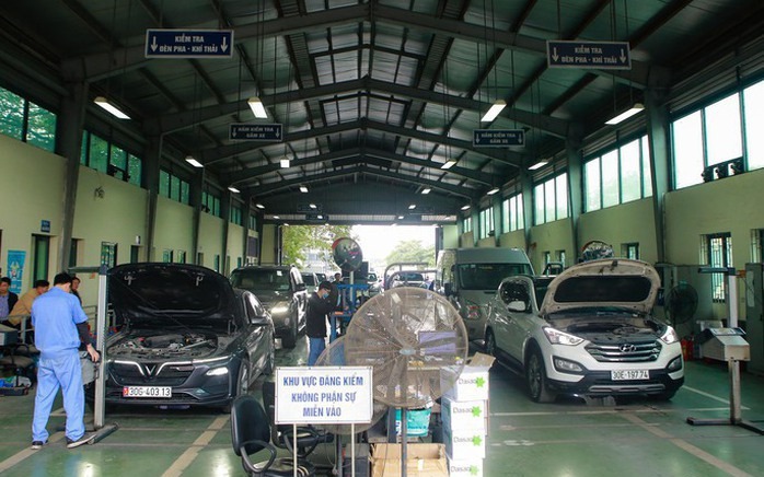 Kh&ocirc;ng c&ograve;n cấp giấy chứng nhận đăng kiểm tạm 15 ng&agrave;y với &ocirc; t&ocirc;