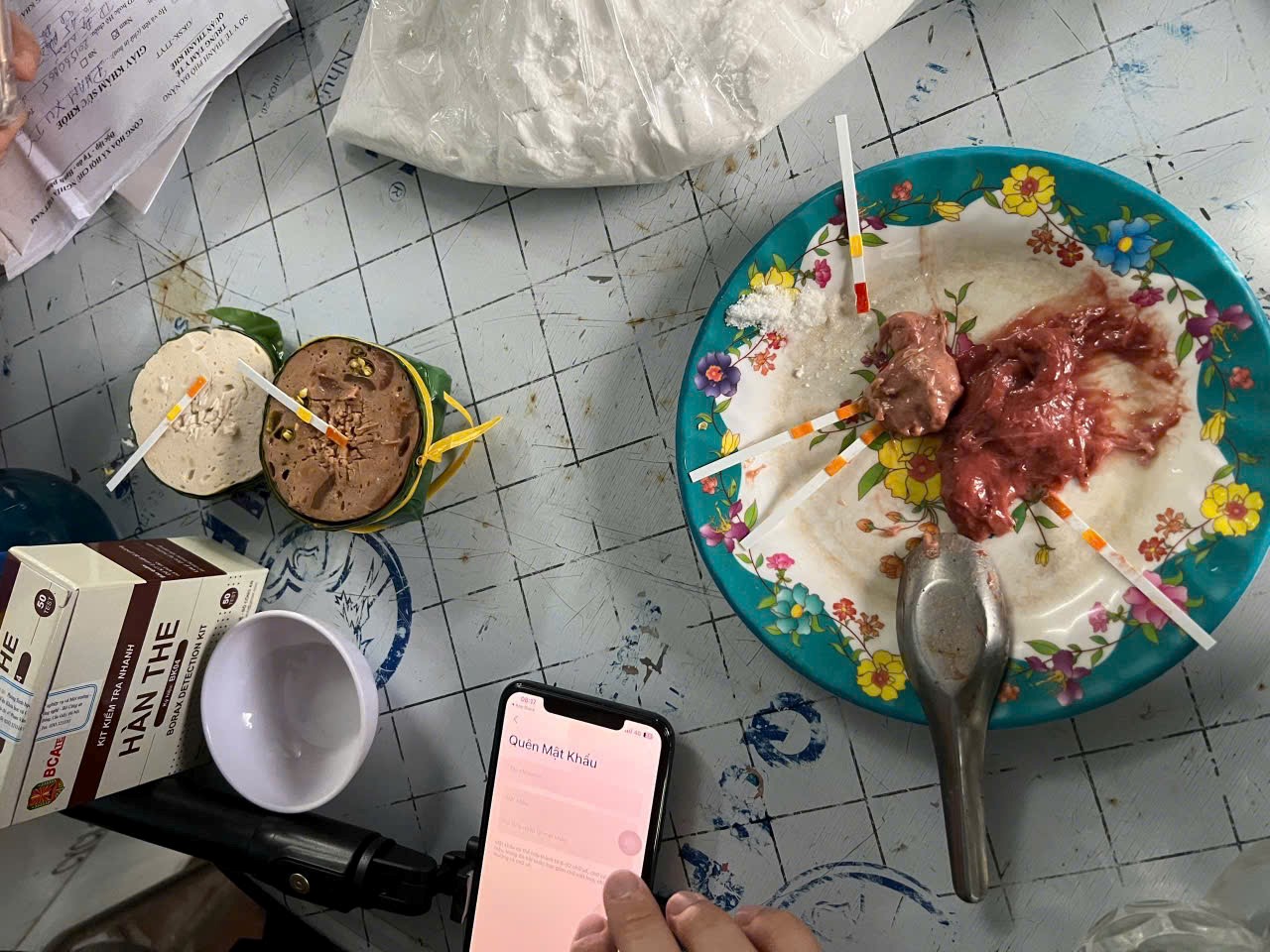 Ph&aacute;t hiện gần 1 tấn gi&ograve; chả chứa chất cấm tại Đ&agrave; Nẵng- Ảnh 2.